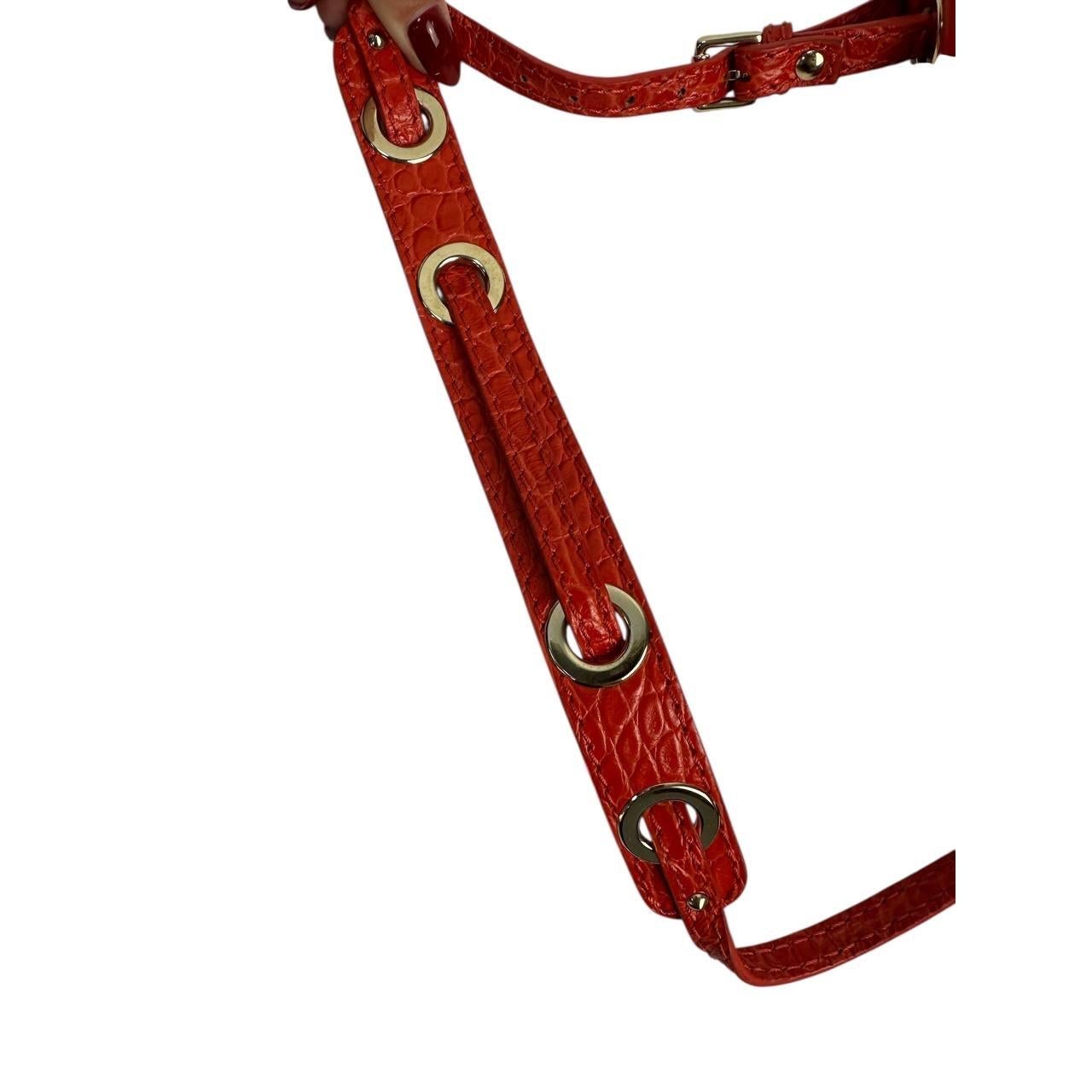 Jimmy Choo - River - Sac en cuir gaufré au crocodile rouge en vente 2