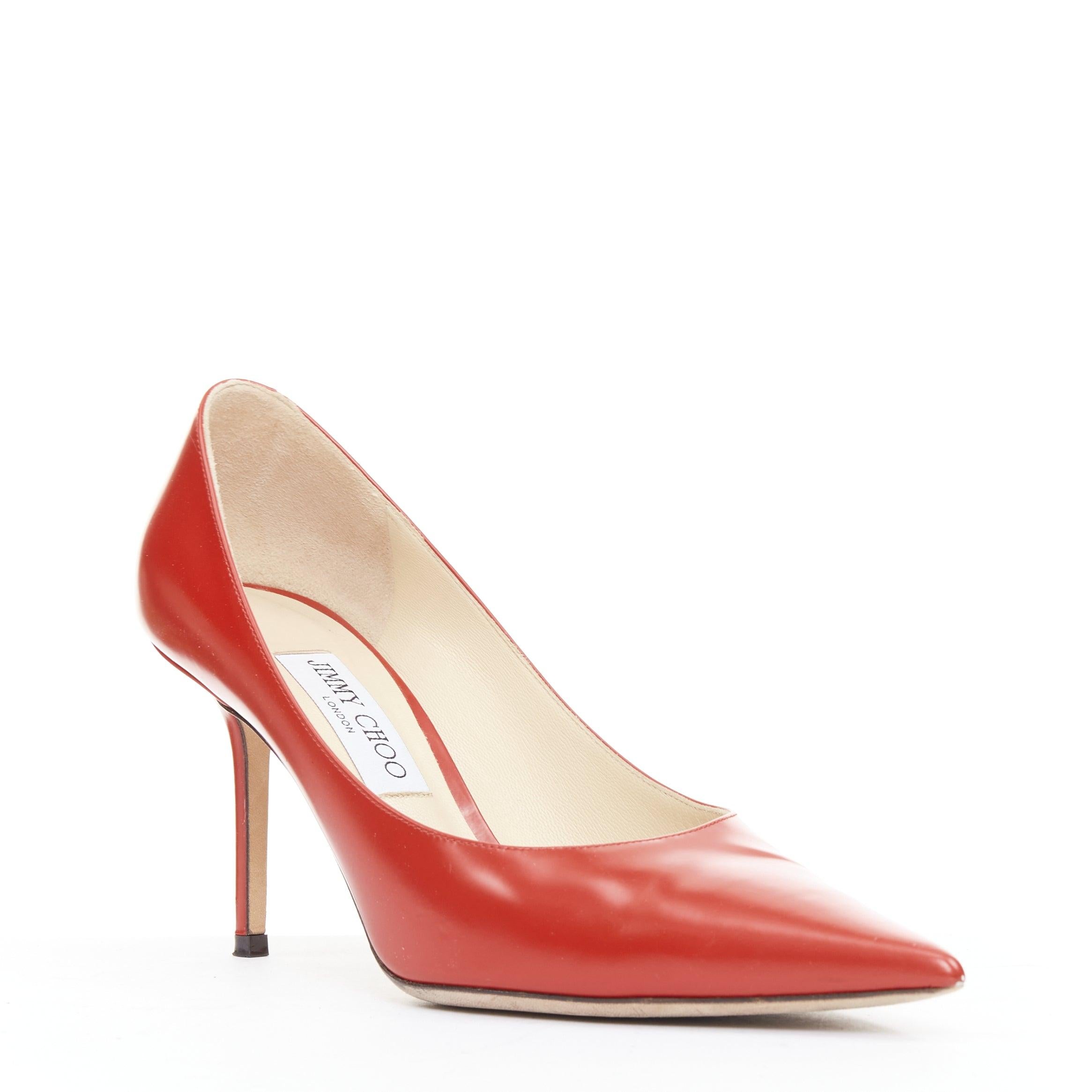 JIMMY CHOO Romi 85 escarpins à talons aiguilles en cuir rouge EU39.5
Référence : JHDN/A00111
Marque : Jimmy Choo
Modèle : Romi 85
MATERIAL : Cuir
Couleur : Rouge
Motif : Solide
Fermeture : Slip On
Doublure : Cuir nude
Fabriqué en : Italie

CONDITION