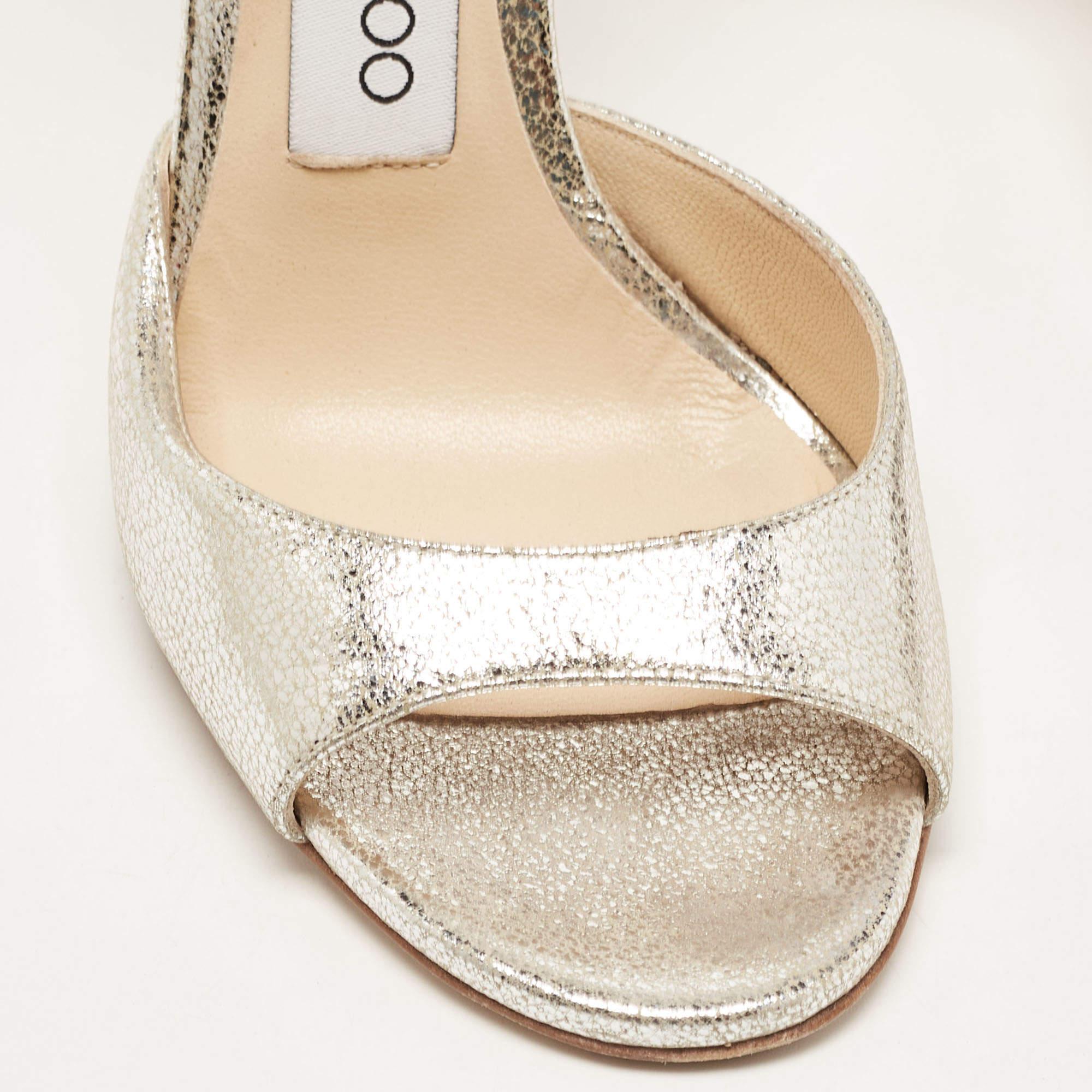 Jimmy Choo Silver Crackled Patent Leather Lane Sandals Size 35 For Sale 3