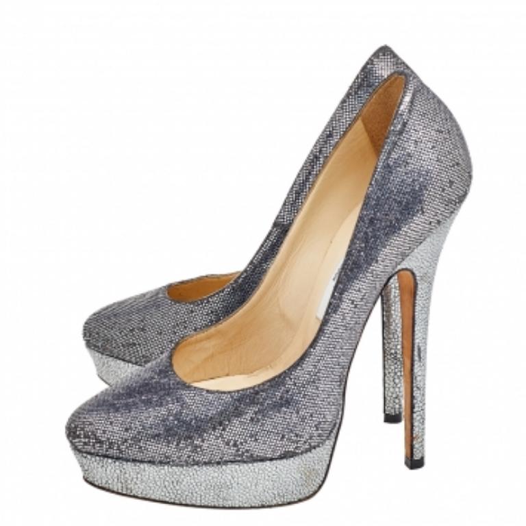 Jimmy Choo Escarpins à plateforme Eros pailletés argentés, taille 38 en vente 4