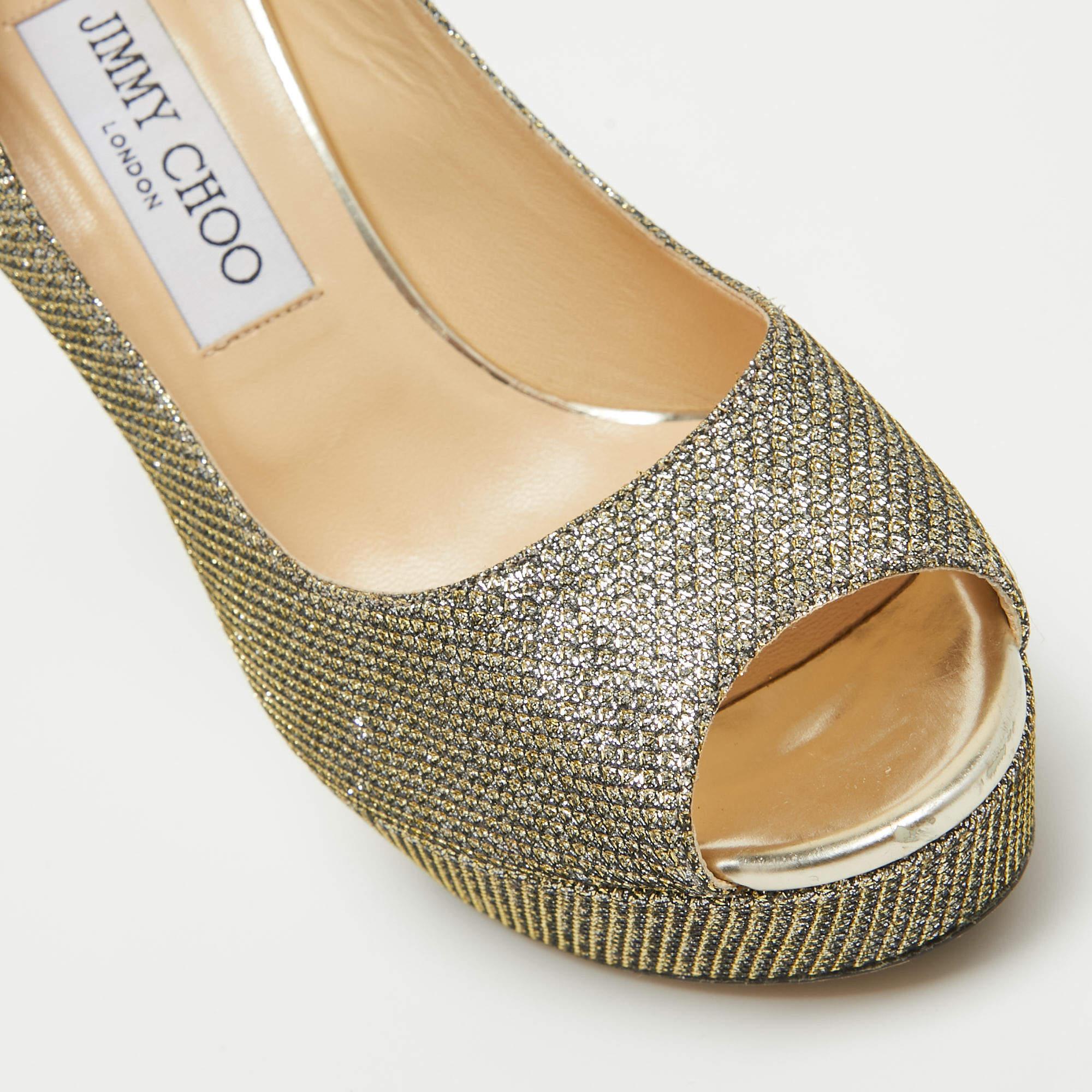 Jimmy Choo Silver/Gold Lurex Fabric Dahlia Peep Toe Pumps Size 38 For Sale 2