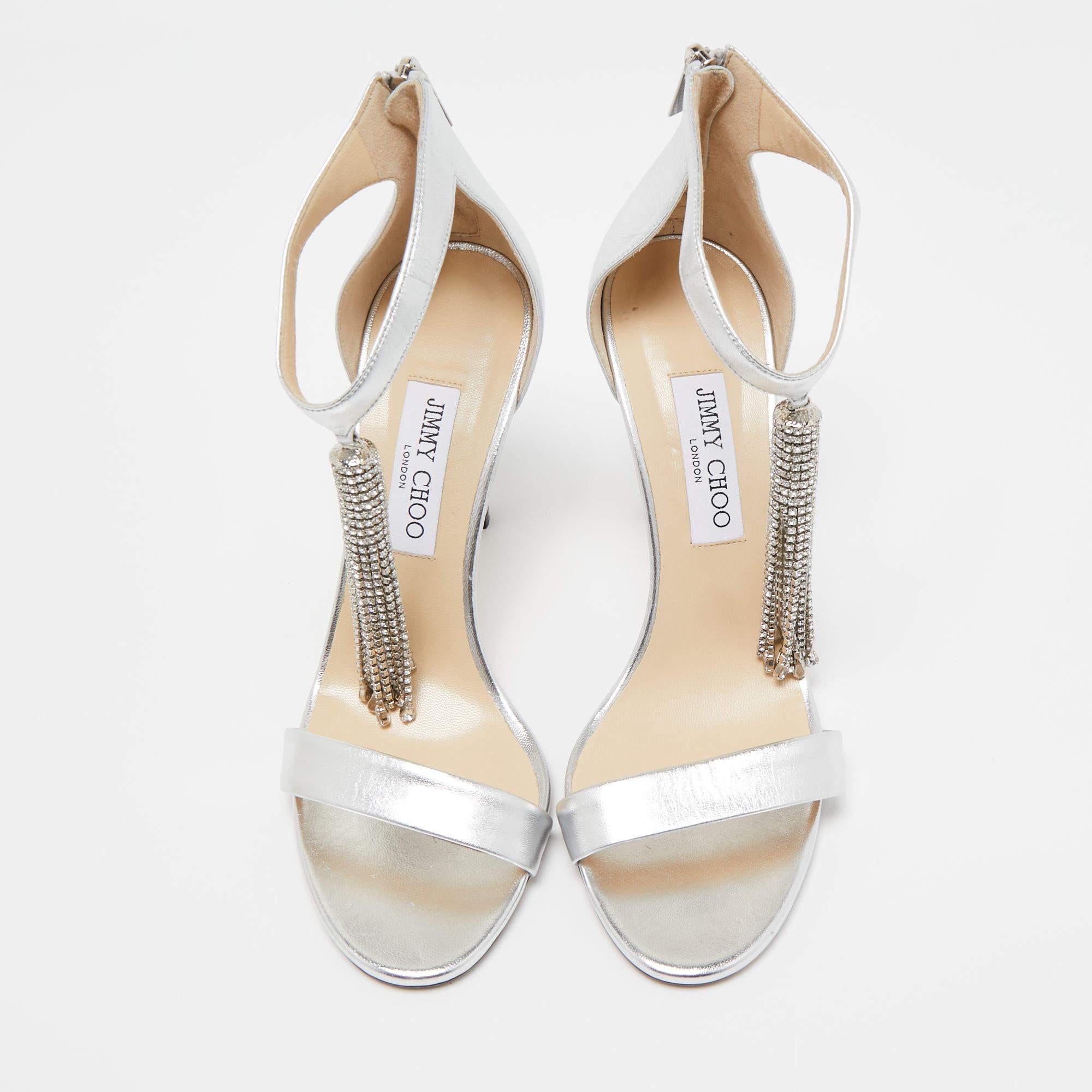 Jimmy Choo Silver Leather Viola Embellished Sandals Size 40 In Good Condition For Sale In Dubai, Al Qouz 2