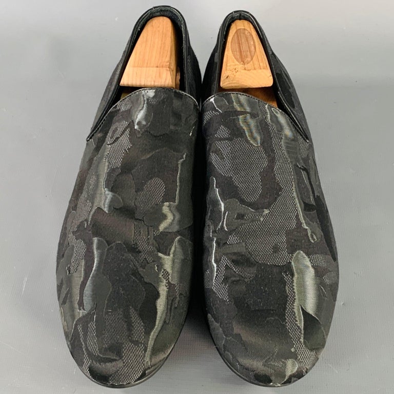 JIMMY CHOO Size 8 Black Grey Camouflage Figures Canvas Slip  display picture 1