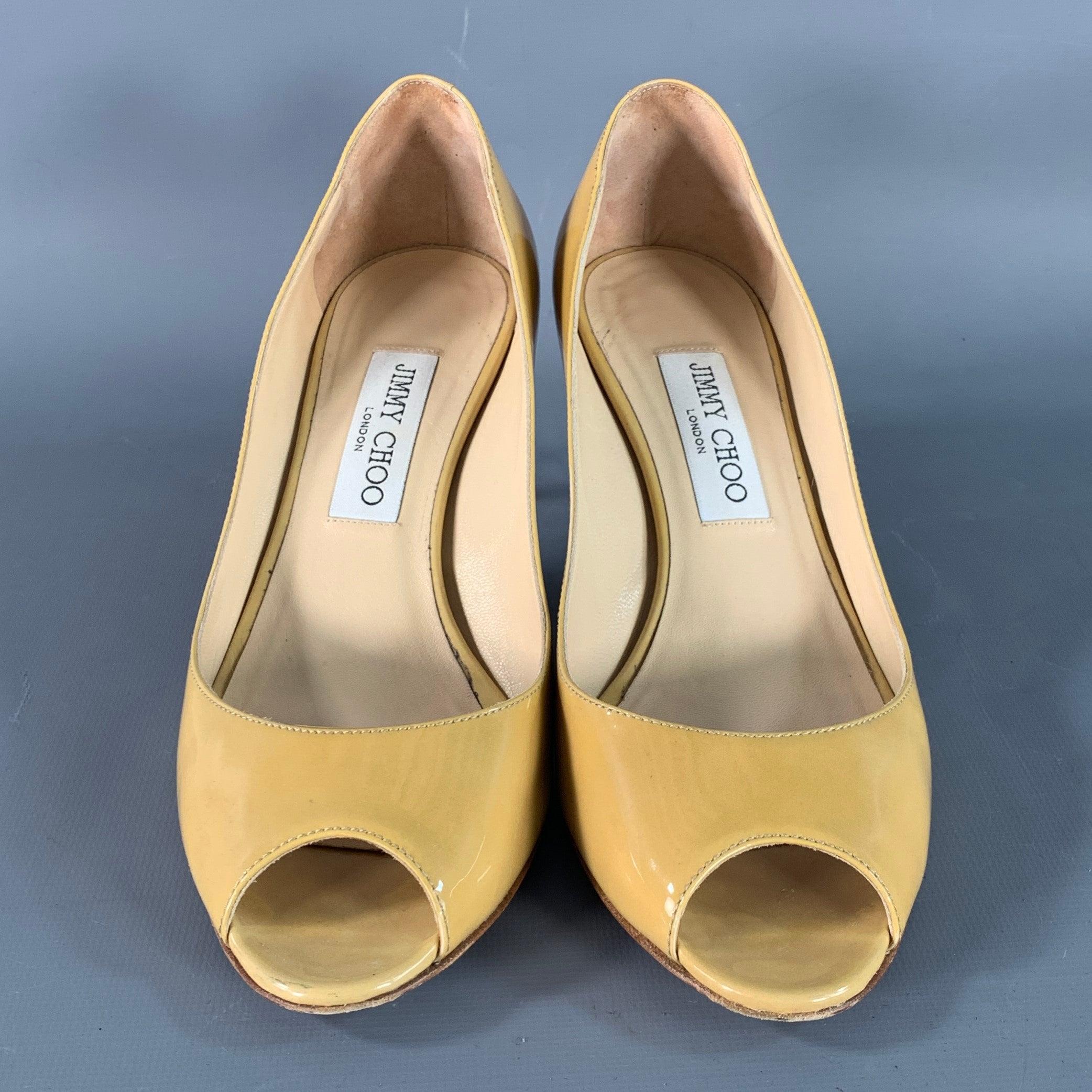 Women's JIMMY CHOO Size 8 Tan Patent Leather Peep Toe Pumps For Sale