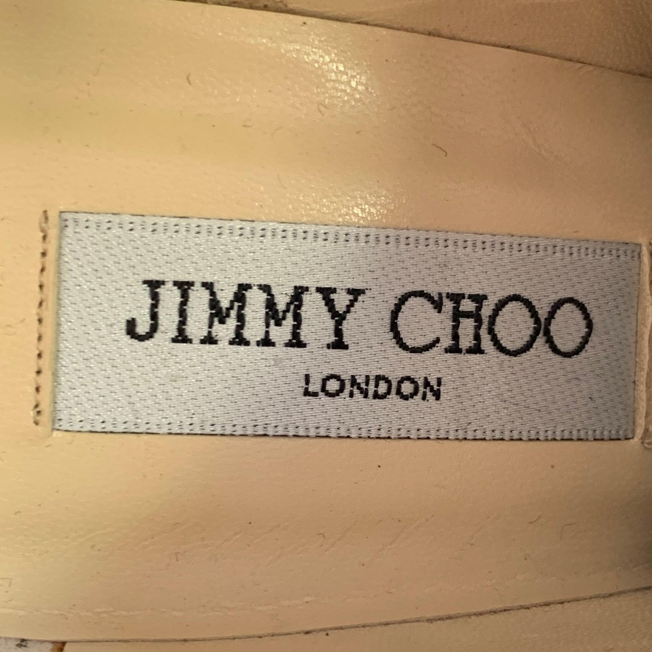JIMMY CHOO Taille 9.5 Bottes en cuir noir clouté avec fermeture éclair arrière et talon aiguille en vente 2