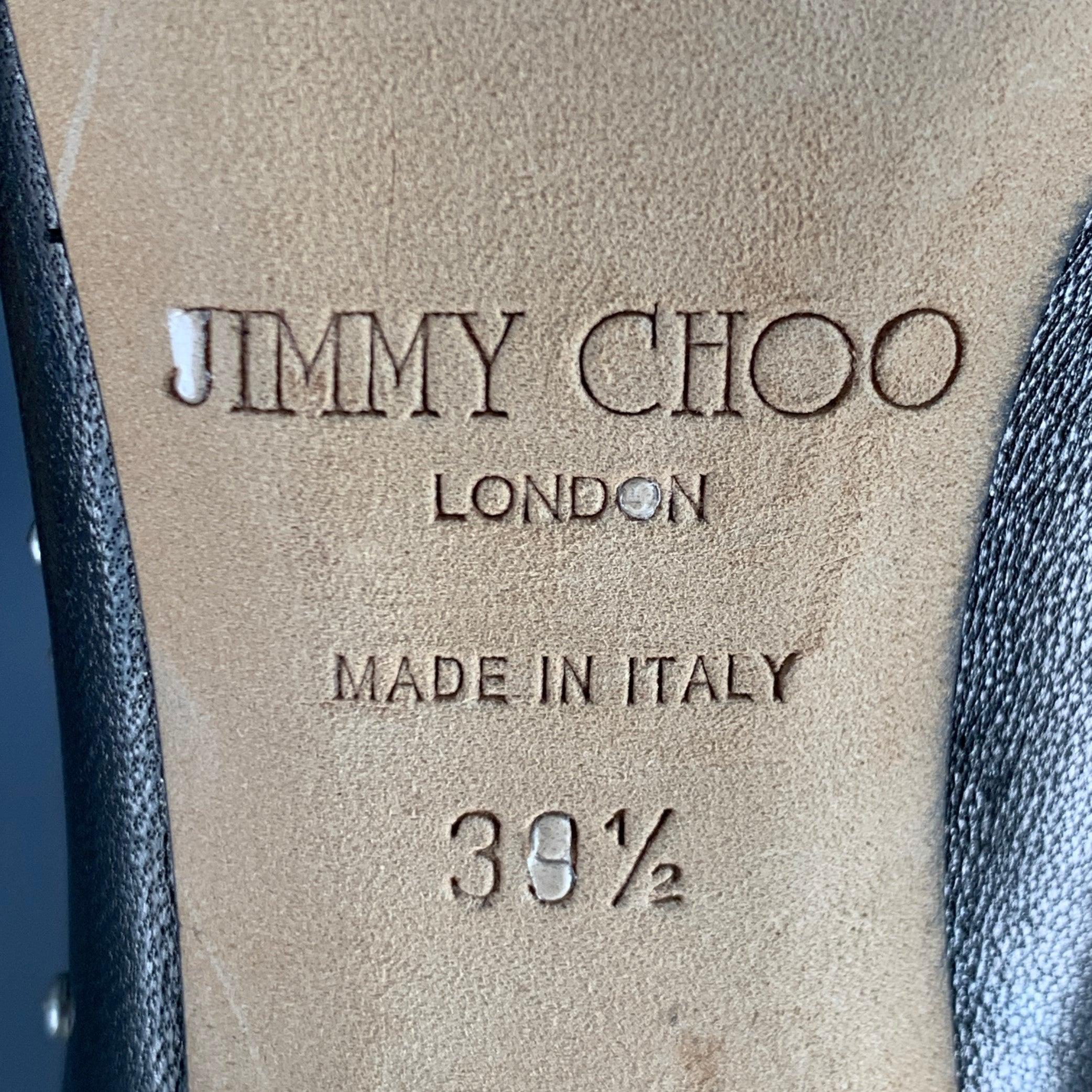 JIMMY CHOO Taille 9.5 Bottes en cuir noir clouté avec fermeture éclair arrière et talon aiguille en vente 3