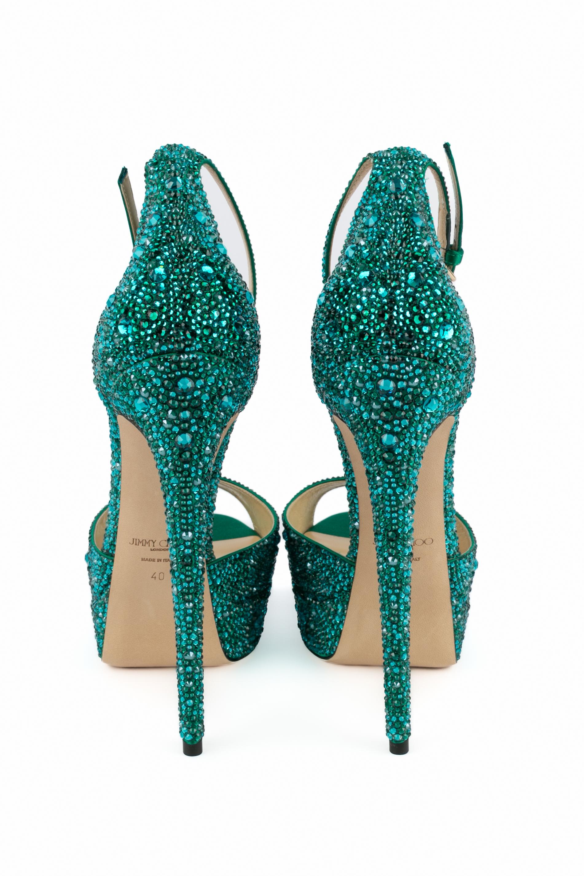 Donna Jimmy Choo: tacchi a spillo 