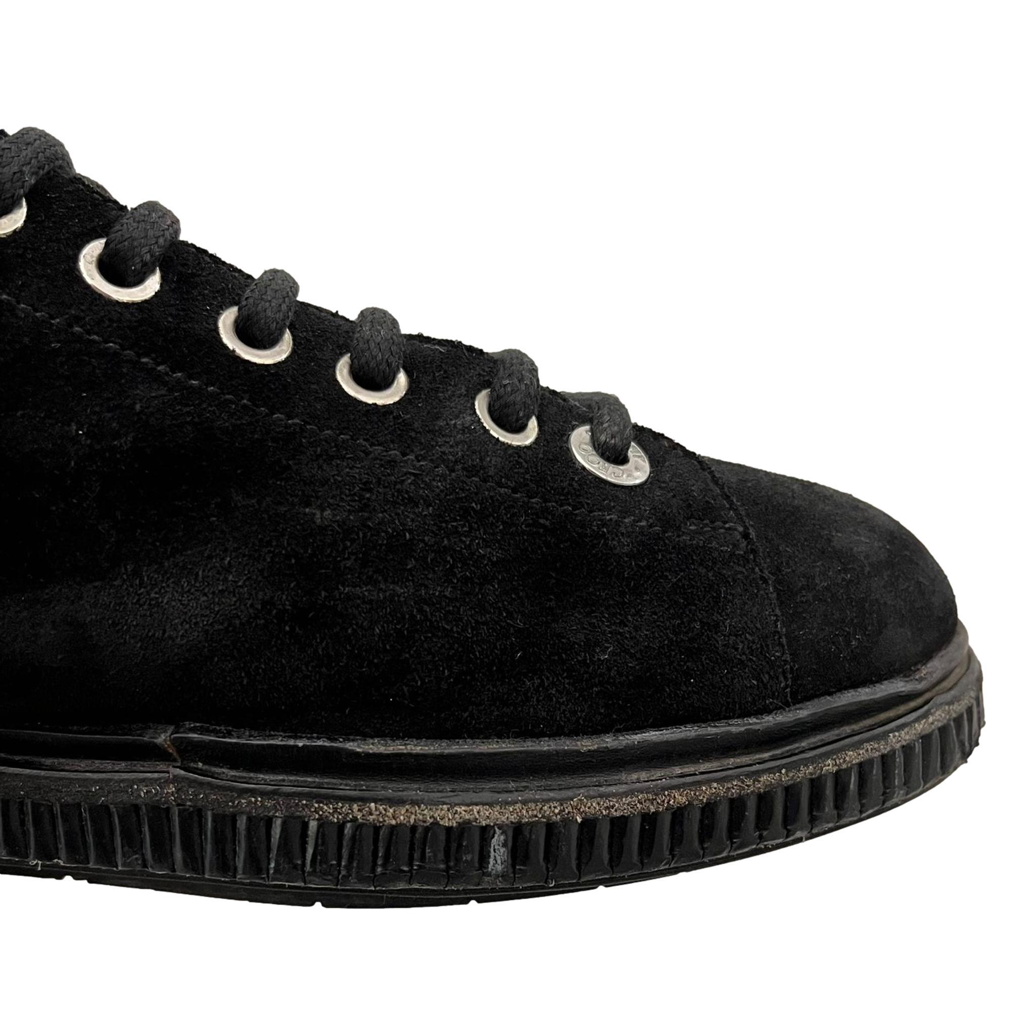 Jimmy Choo - Bottes et baskets en daim en vente 4