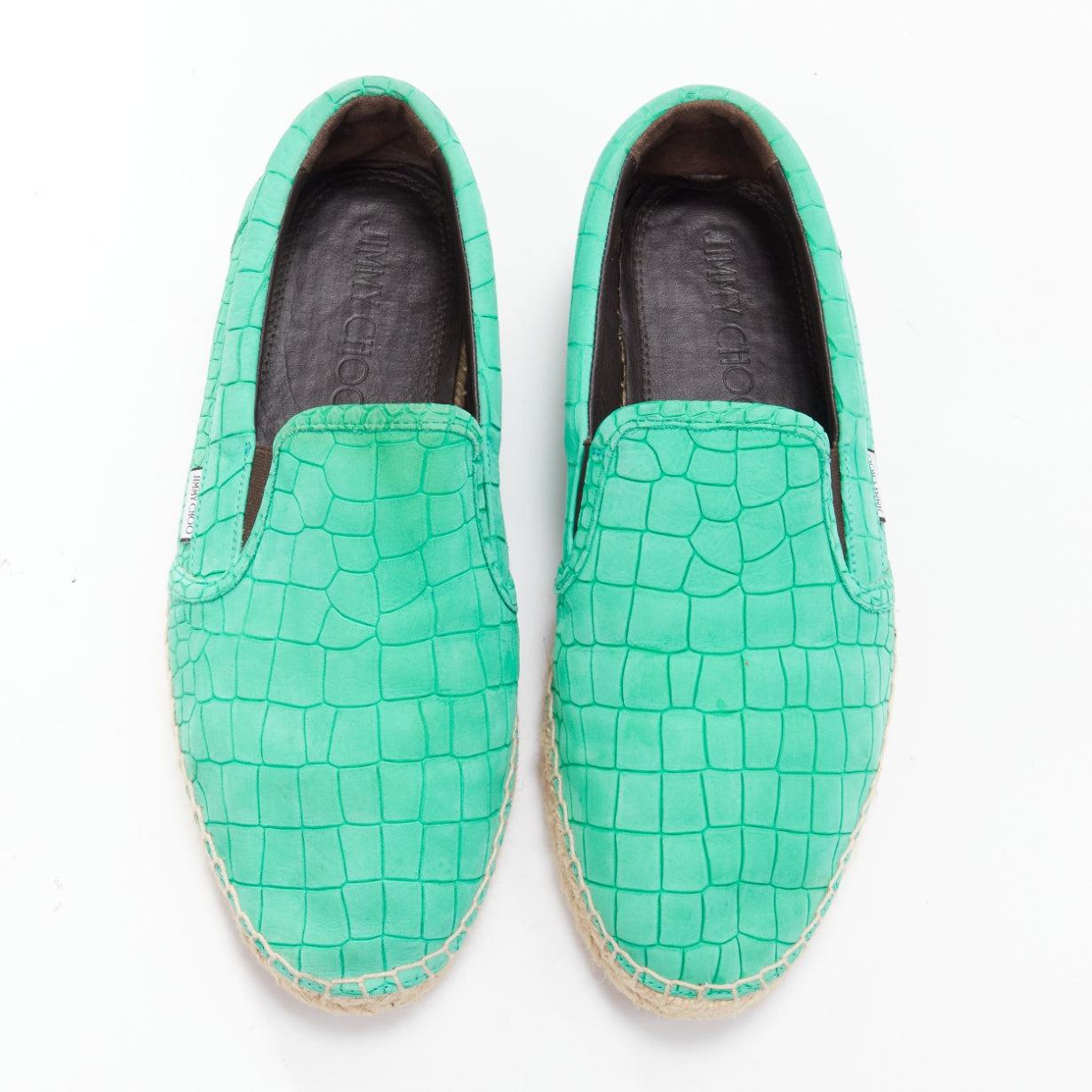 JIMMY CHOO Vlad mint green embossed scaled leather espadrilles EU42
Reference: JSLE/A00088
Brand: Jimmy Choo
Model: Vlad
Material: Leather
Color: Green, Beige
Pattern: Animal Print
Closure: Slip On
Lining: Brown Leather
Extra Details: Logo at sides