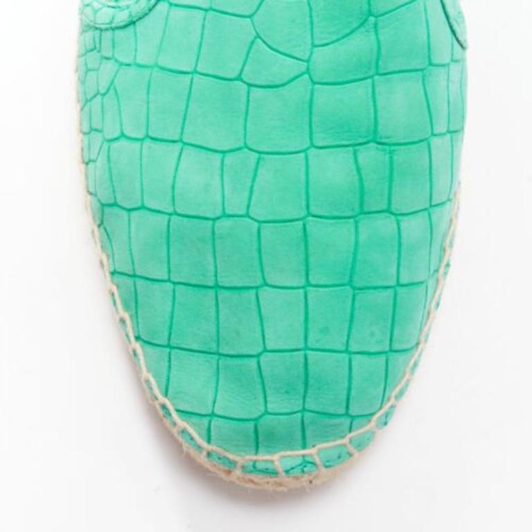 JIMMY CHOO Espadrilles Vlad en cuir écaillé gaufré vert menthe EU42 en vente 1