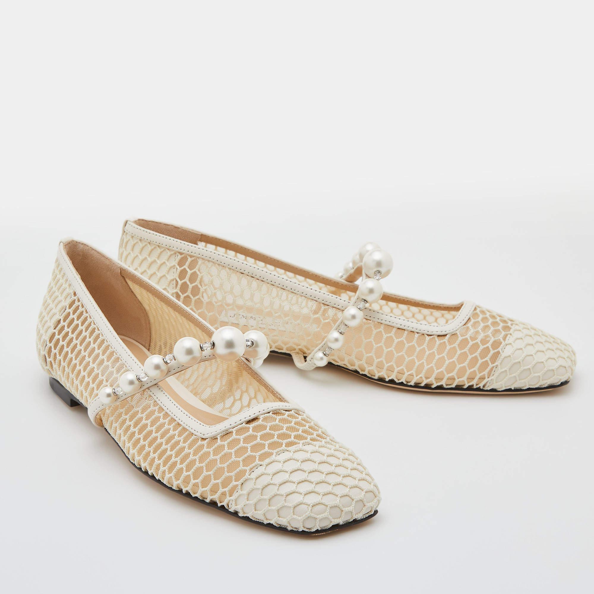 A perfect blend of luxury, style, and comfort, these designer flats are made using quality materials and frame your feet in the most elegant way. They can be paired with a host of outfits from your wardrobe.

Includes: Original Dustbag, Original