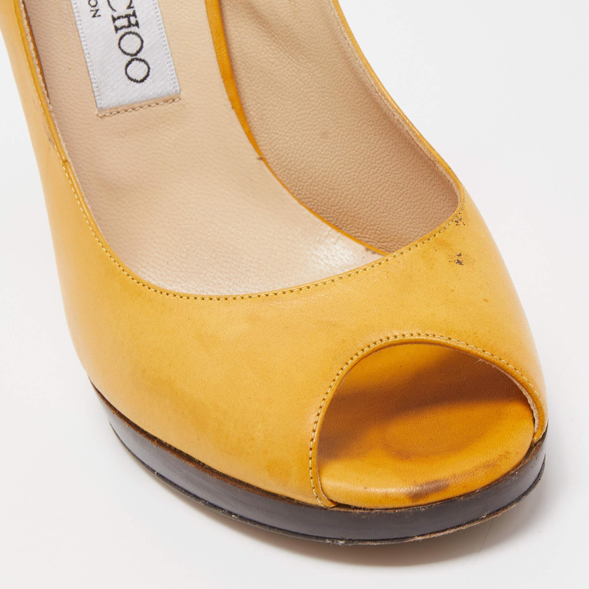 Jimmy Choo Yellow Leather Peep Toe Slingback Pumps Size 39.5 For Sale 4