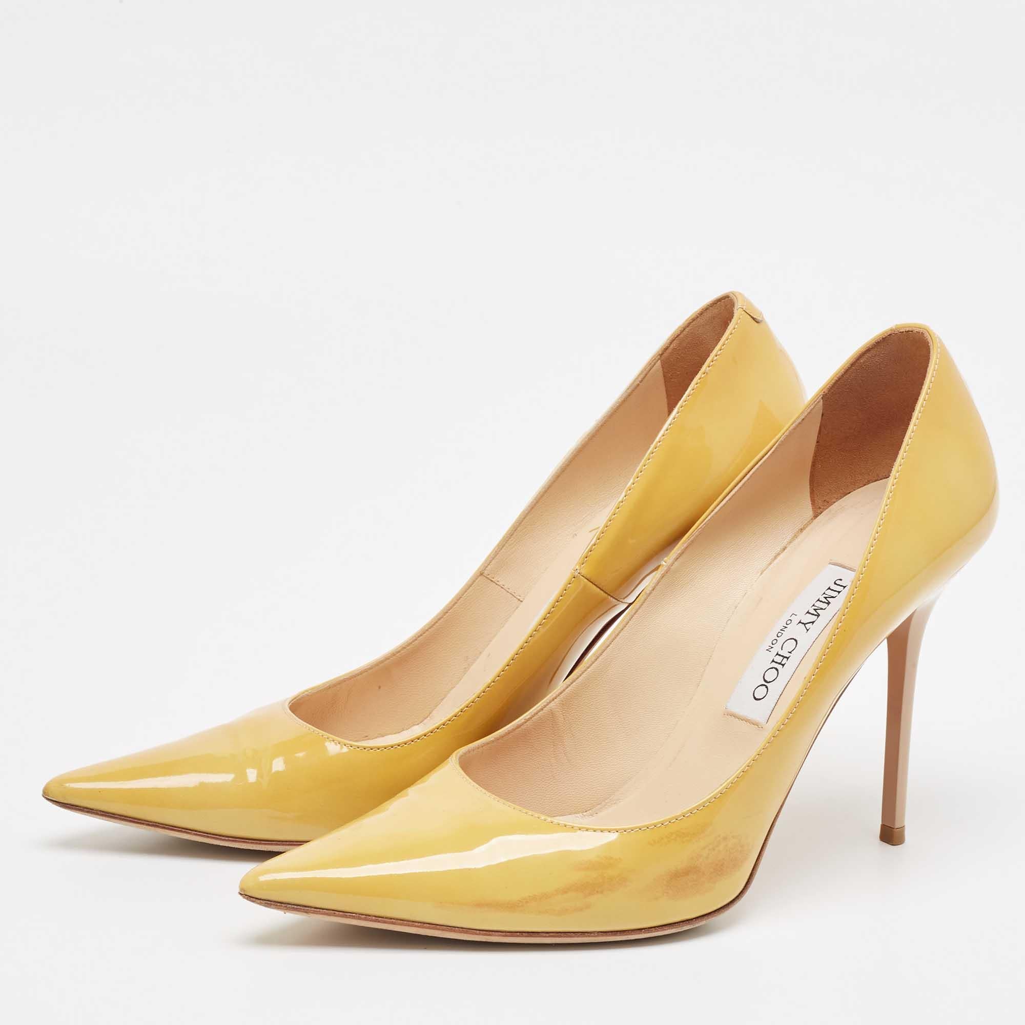 Make a chic style statement with these designer pumps. They showcase sturdy heels and durable soles perfect for your fashionable outings