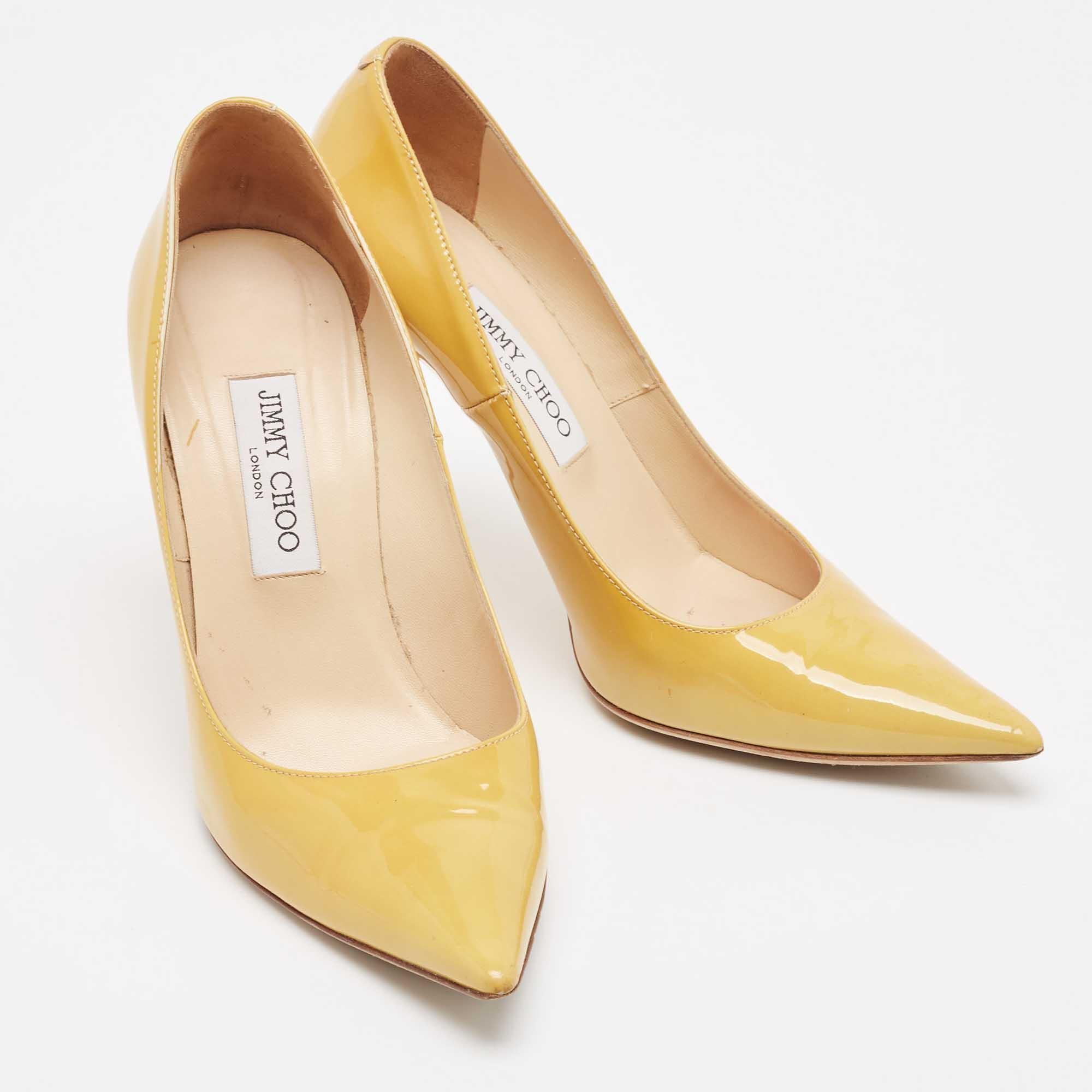 Jimmy Choo Yellow Patent Leather Abel Pumps Size 39 In Good Condition For Sale In Dubai, Al Qouz 2