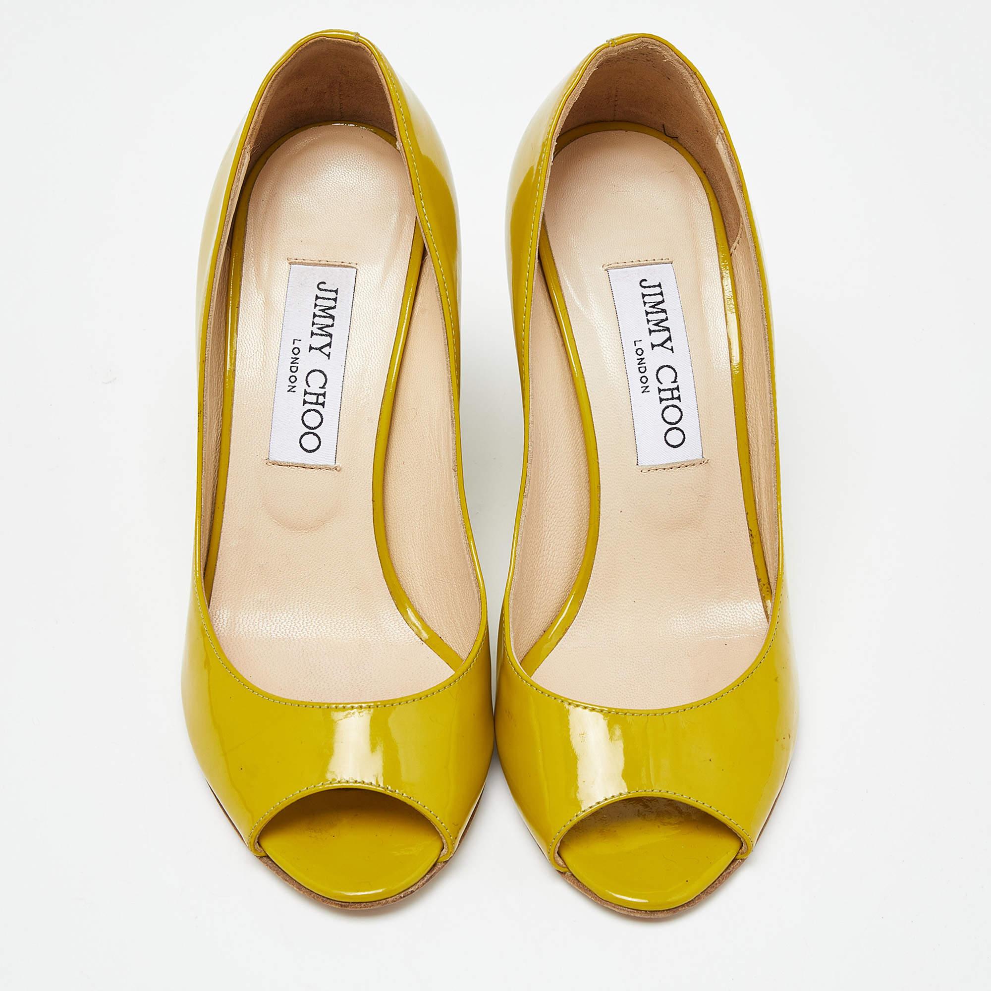 Jimmy Choo Yellow Patent Leather Baxen Peep Toe Wedge Pumps 36 In Good Condition In Dubai, Al Qouz 2