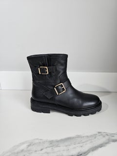 Jimmy Choo Youth II leather boots. 90s runway aesthetic. Size 40 (US 10)