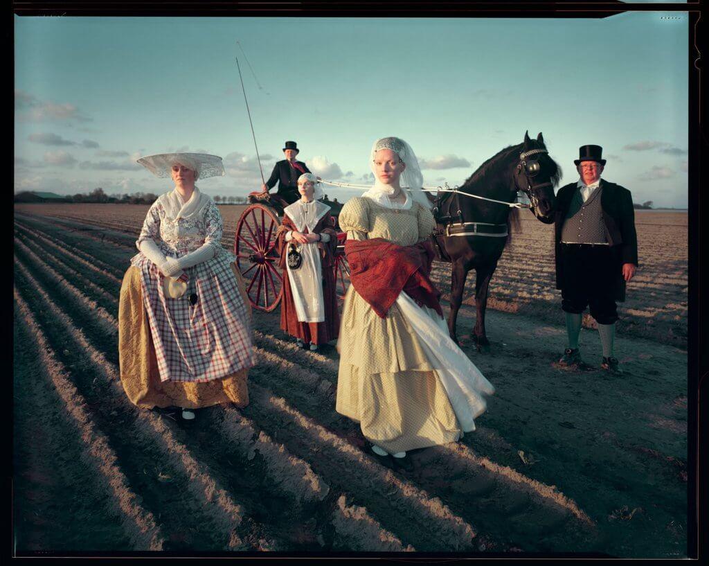 NL-FRI-L02, Friesland, Niederlande 2021

Alle verfügbaren Größen und Auflagen für jede Größe dieses Fotos:

25 x 31 in	63.8 x 78.8 cm	Auflage von 9
46 x 57 in	116.6 x 143.8 cm	Auflage von 6
63.5 x 78 in	161.3 x 198.9 cm	Auflage von 4

Dieses Foto