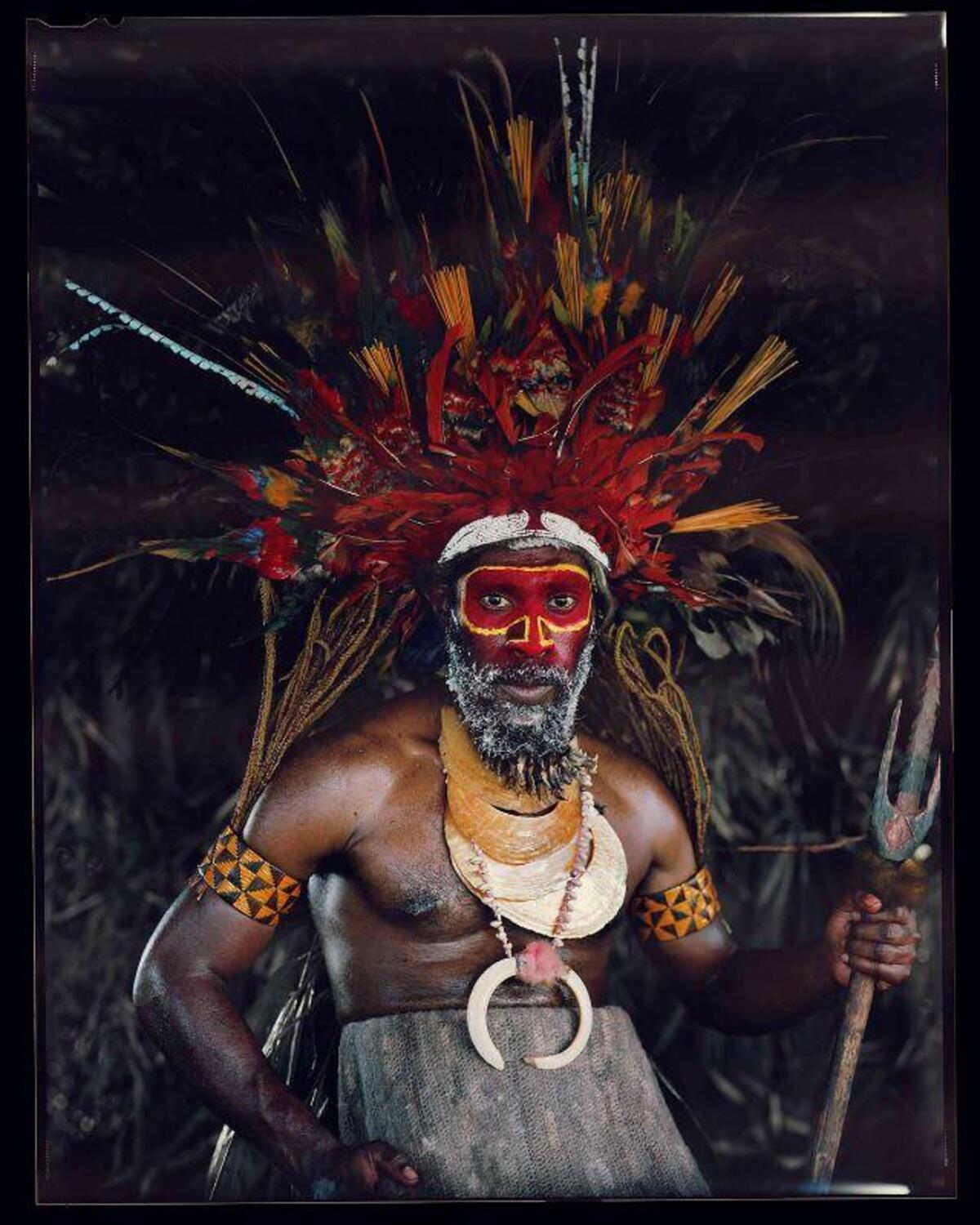 Papúa Nueva Guinea - Chimbu - Kagai

Todos los tamaños y ediciones disponibles para cada tamaño de esta fotografía:

 68,6 x 56,1 cm	Edición de 9 ejemplares
116,6 x 94,8 cm	Edición de 6
 161,3 x 131,2 cm	Edición de 4

Esta fotografía se imprimirá