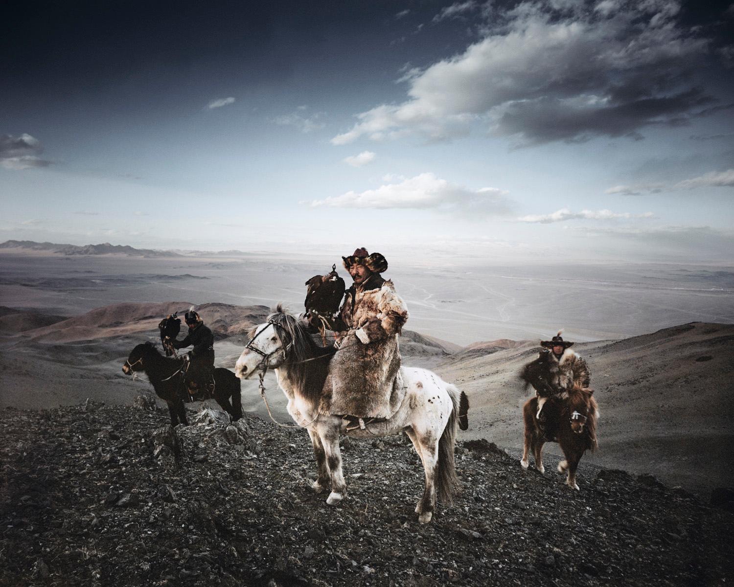 Jimmy Nelson - VI 466 // VI Kazakhs, Mongolia, Fotografía 2011, Impresión posterior