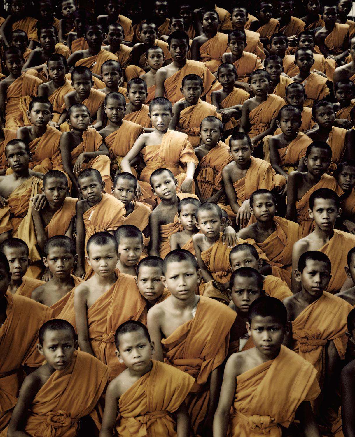 "XIX 330 v- Buddhist Monks - Ganden Monastery - Tibet, 2011

The approximate 5.5 million Tibetans are an ethnic group with specific traditions. Archaeological and geological discoveries indicate that the Tibetans are descendants of aboriginal and