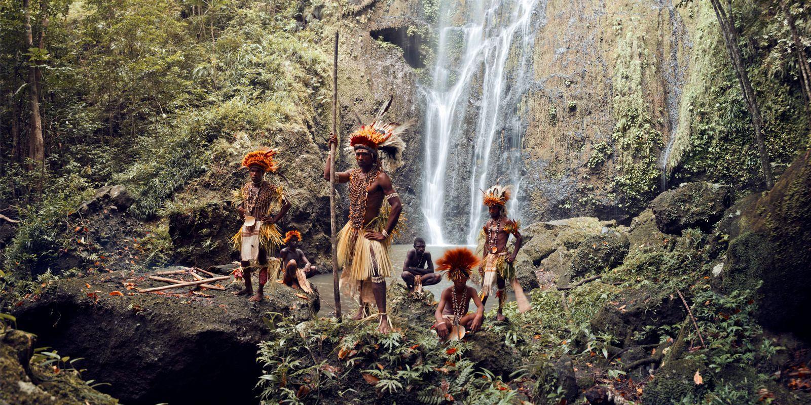 XXXIII 6, Tufi Waterfall, Papua, New Guinea 2017

The Korafe community lives close to the town of Tufi in the north-east of Papua New Guinea’s main island. Tufi is close to Cape Nelson, a coastal area consisting of tropical ‘fjords’. 

The
