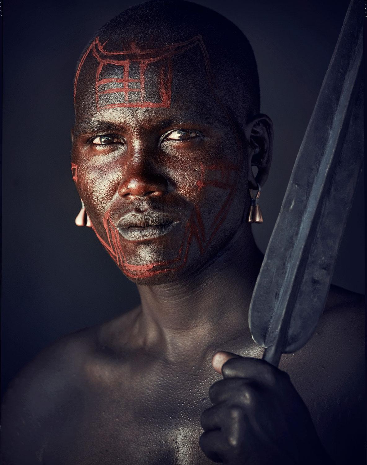 Jimmy Nelson Portrait Photograph – VIII. 452A // VIII Maasai