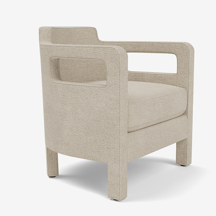 This Jinbao Street lounge chair by Yabu Pushelberg is upholstered in Sumach Street twisted yarn & chenille. Sumach Street comes in 6 colorways from Begium with a composition of 52% Cotton, 22% Viscose, 14% Acrylic, 6% Linen, 3% Polyamide, and 3%