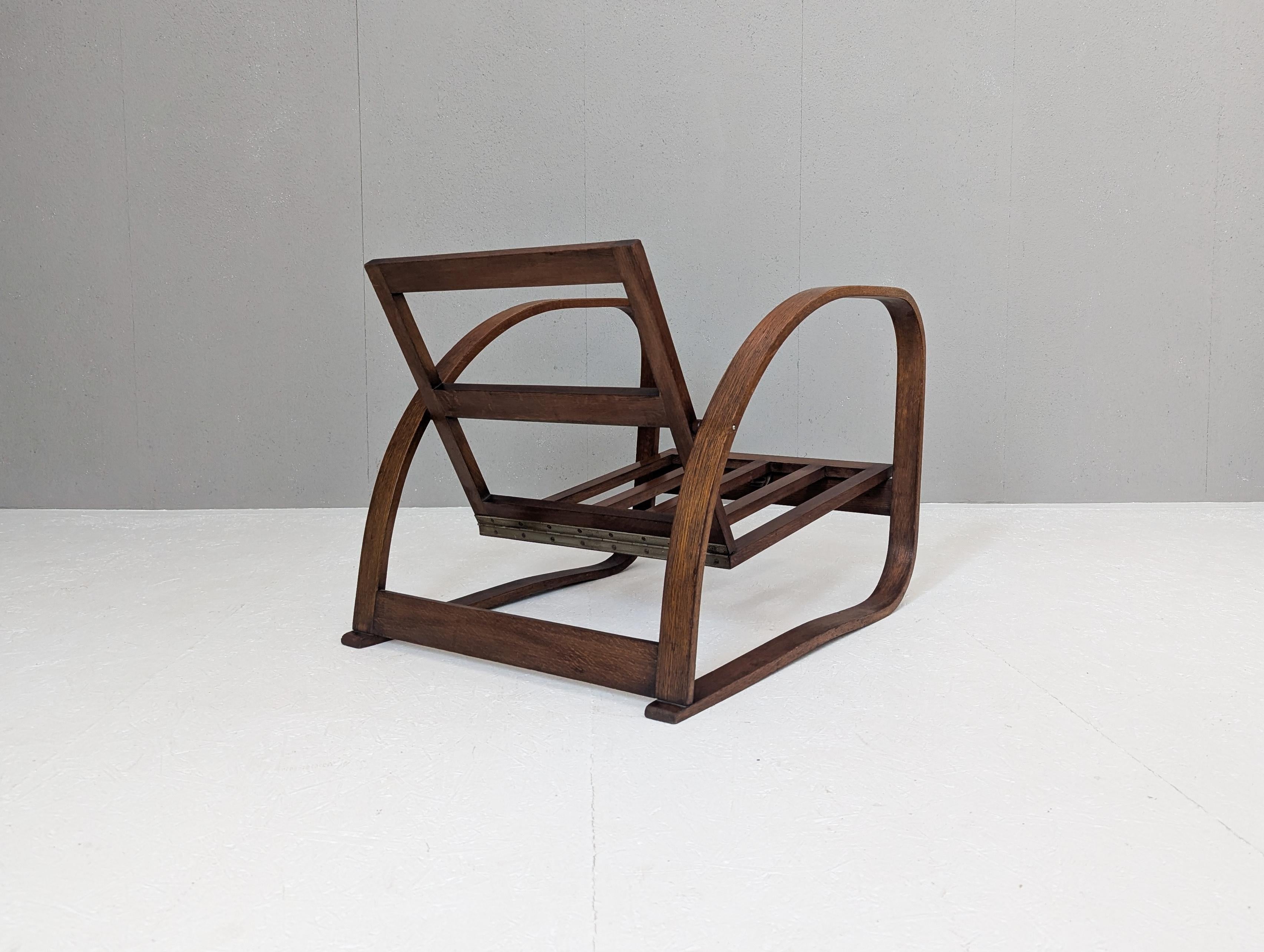 Jindřich Halabala Verstellbarer H 70 Lounge-Sessel aus cremefarbenem Bouclé, 1930er Jahre im Angebot 5
