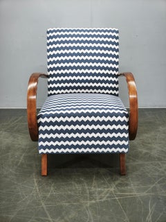 Jindřich Halabala Art Deco Lounge Chair, Czechoslovakia, 1940s