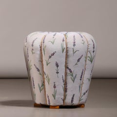 Jindřich Halabala Art Deco 'Tulip' Stool in Floral Tapestry, 1930s