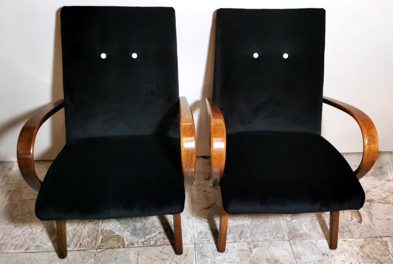 We kindly suggest that you read the entire description, as with it we try to give you detailed technical and historical information to ensure the authenticity of our objects
Iconic pair of Czechoslovakian armchairs, the so-called 