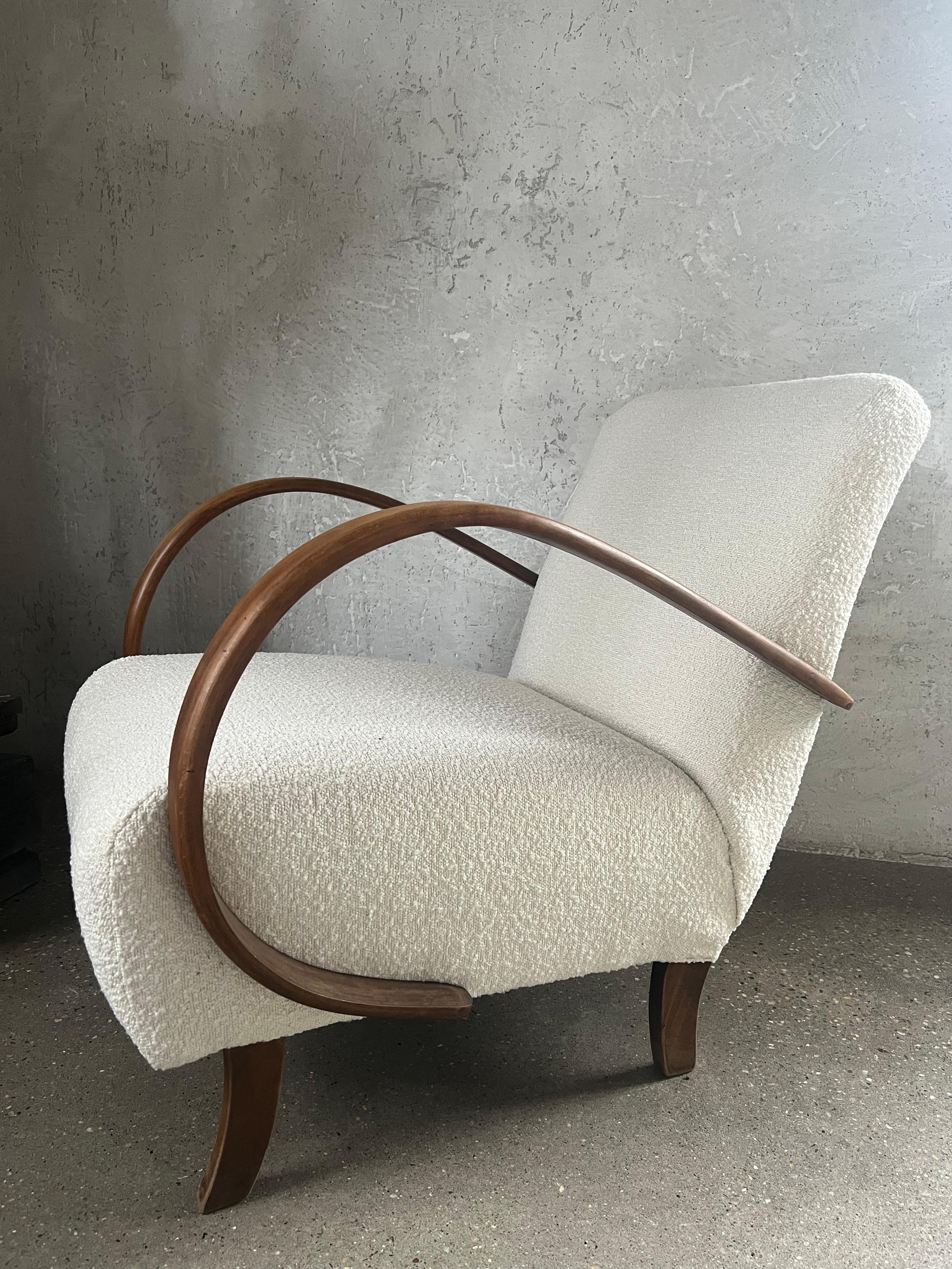 A Halabala chair refers to a chair designed by Jindřich Halabala, a prominent Czech furniture designer active primarily during the interwar period, particularly in the 1930s. Halabala's designs are known for their modernist and functionalist