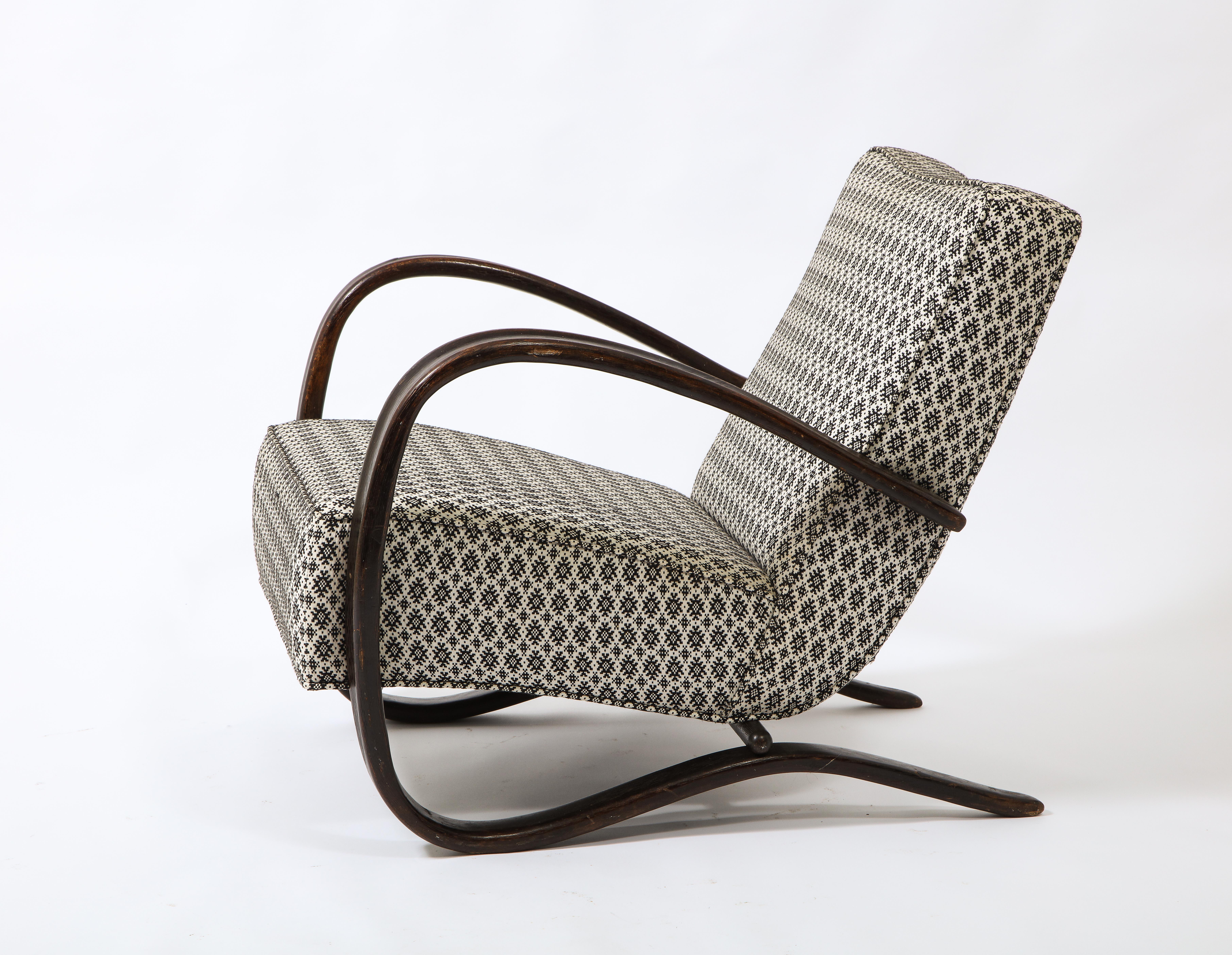 Jindrich Halabala Chair Model H269, Czechoslovakia, 1950's 4
