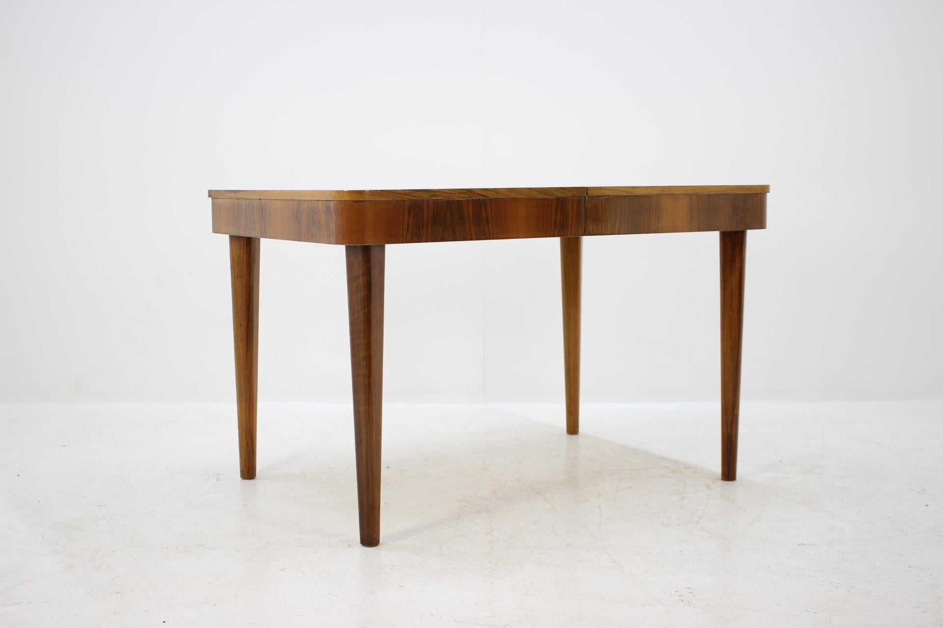 Mid-20th Century Jindřich Halabala Extendable Dining Table for UP Zavody