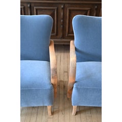 Jindrich Halabala H237 Sessel aus Pierre Frey Mohair