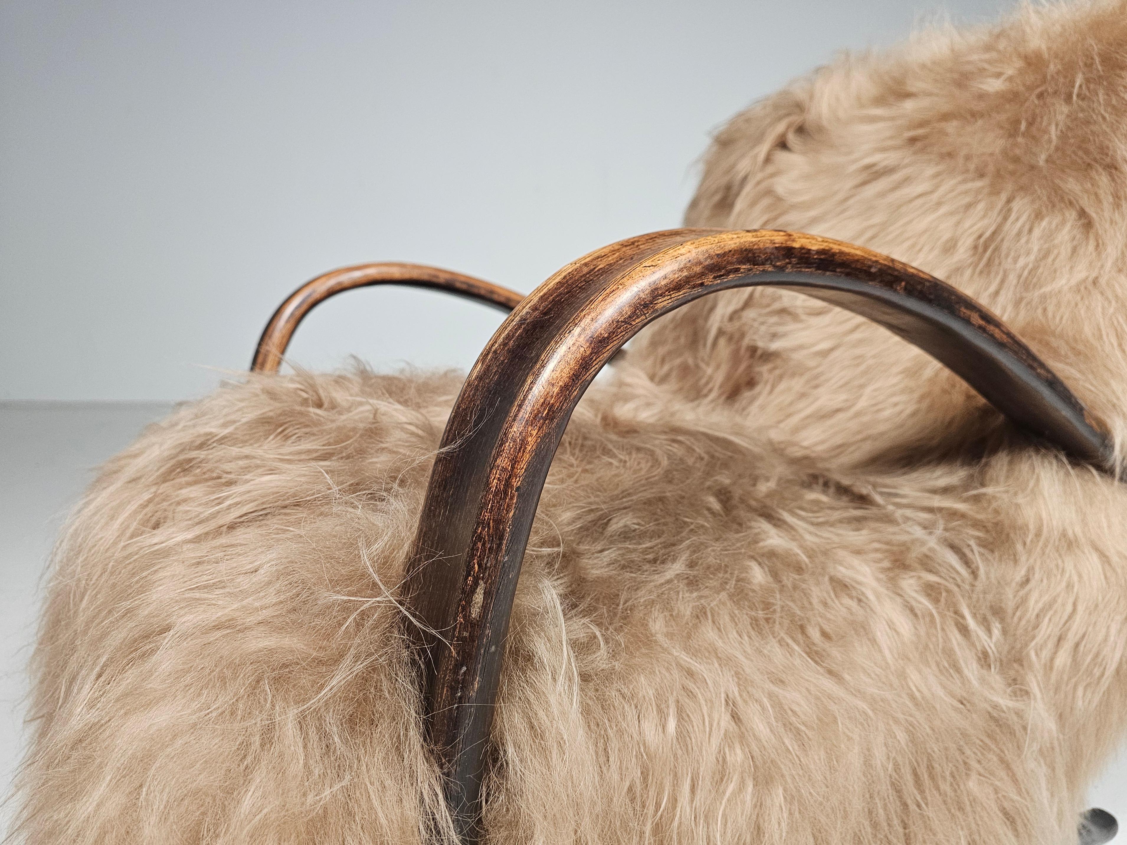 Jindrich Halabala Lounge Chair in Beige Mongolian Sheepskin, 1930s 1