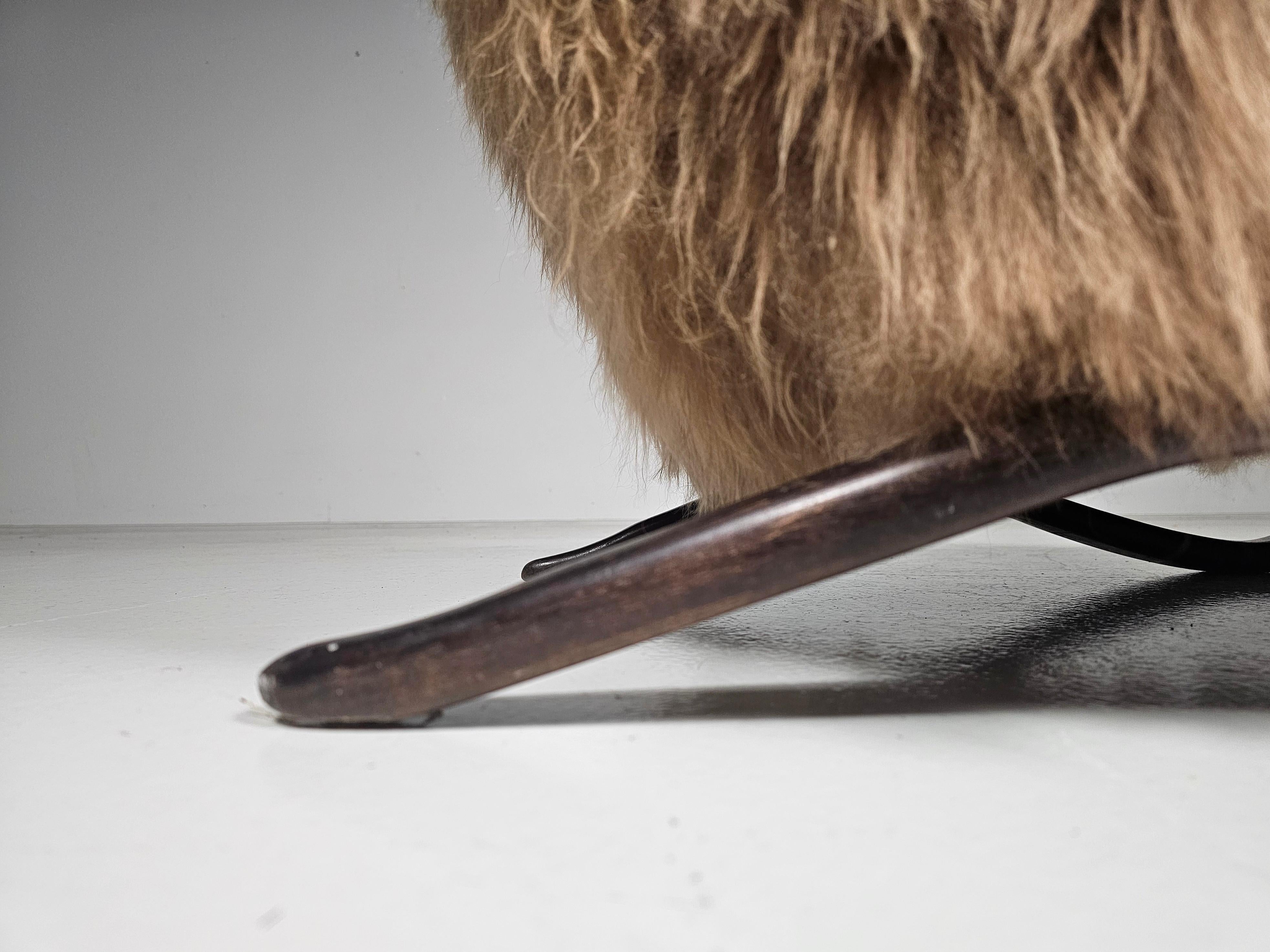 Jindrich Halabala Lounge Chair in Beige Mongolian Sheepskin, 1930s 3