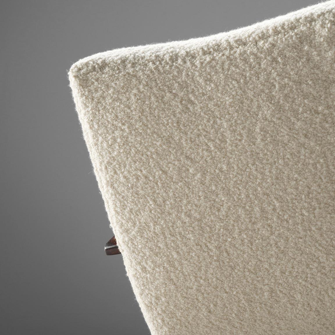Jindrich Halabala Lounge Chairs in White Bouclé In Good Condition In Waalwijk, NL