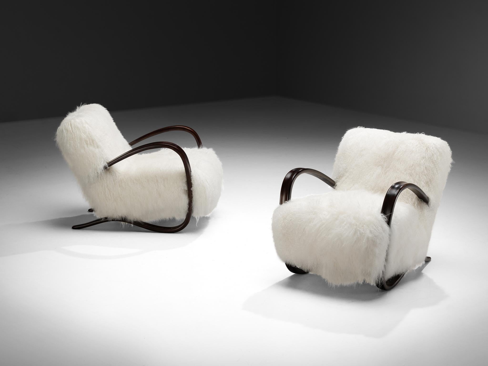 Chaises longues Jindrich Halabala en laine d'agneau tibétaine blanche en vente 3
