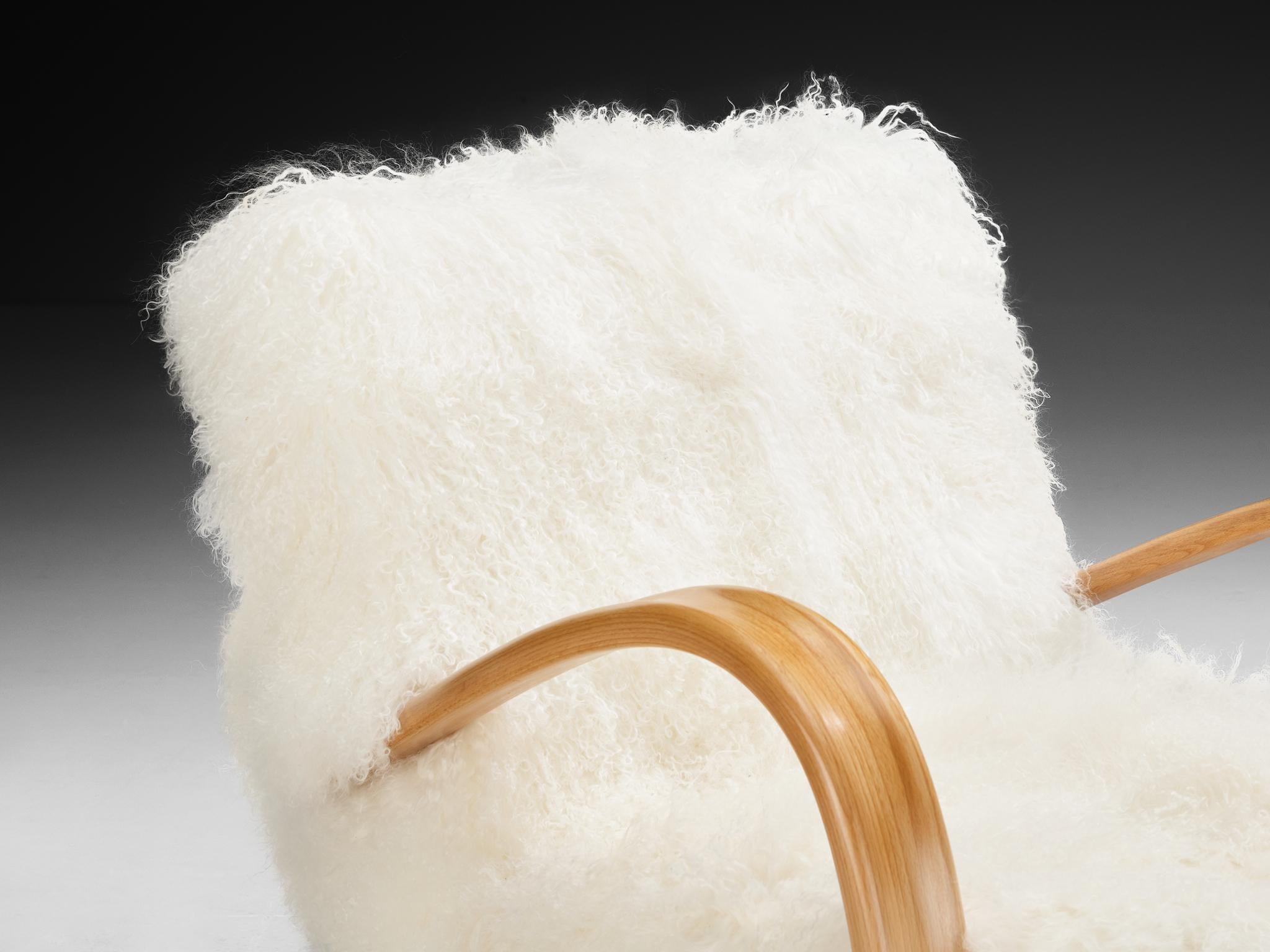 Art déco Jindřich Halabala Chaises longues en laine d'agneau tibétaine blanche en vente