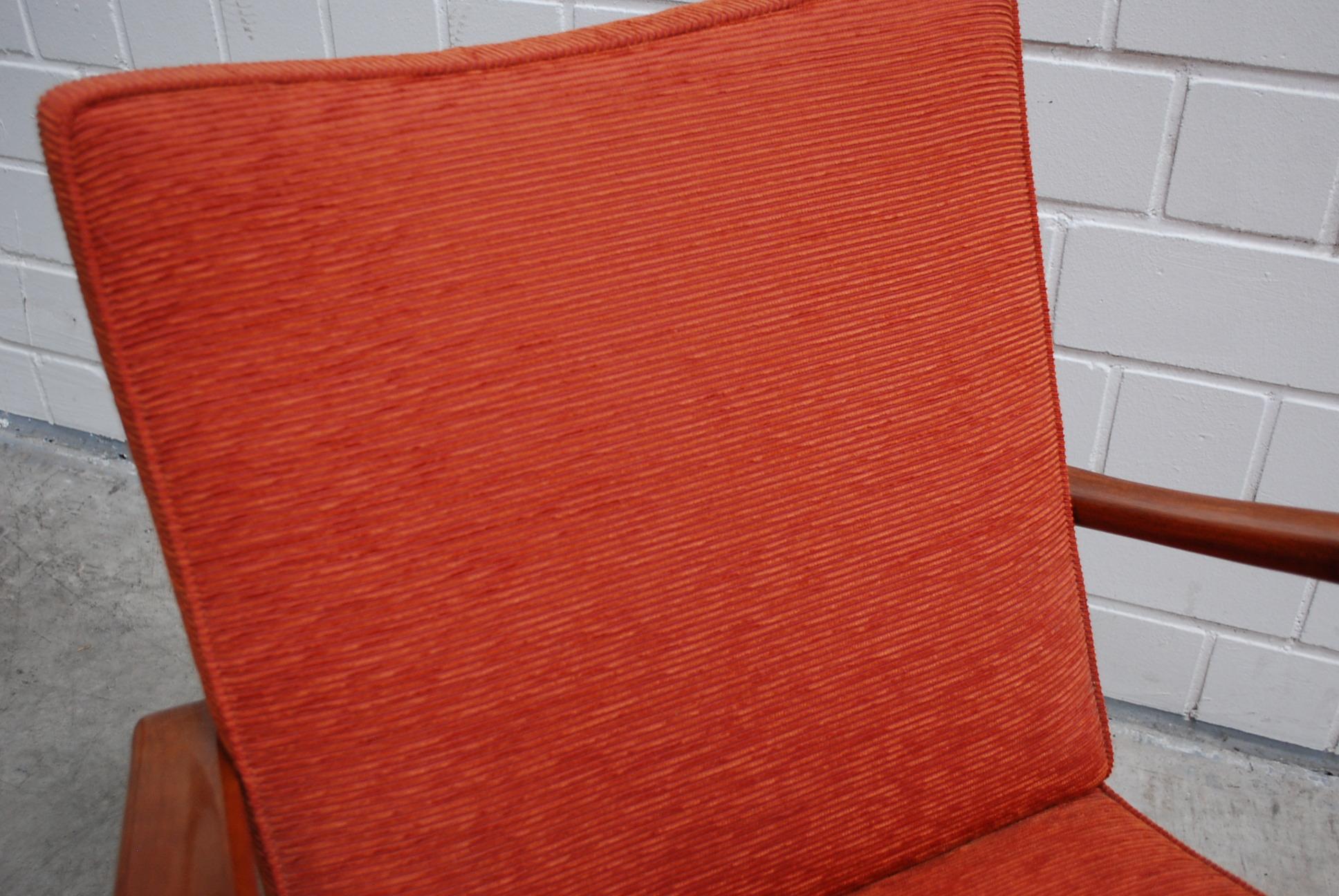 Jindrich Halabala Model H269 Pair of Red Armchairs for Spojené UP Zàvody 3