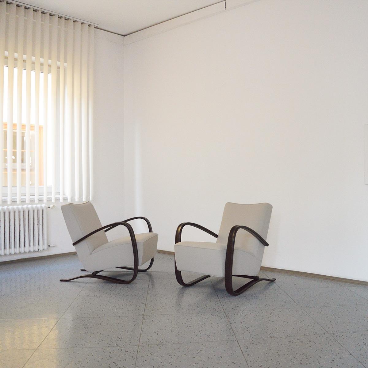 Fabric Jindřich Halabala Pair of Model H-269 Lounge Chairs, 1930s