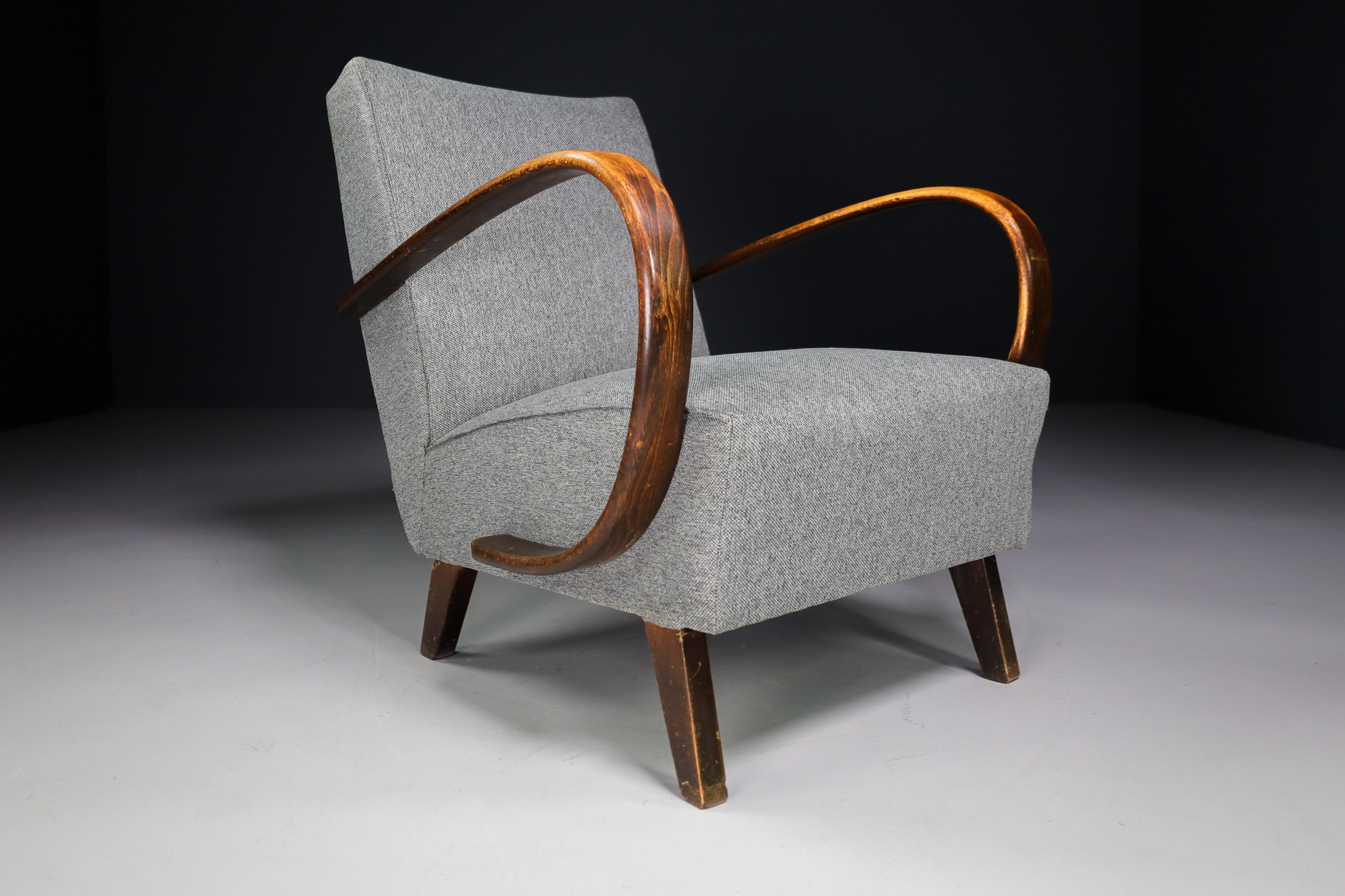 Jindrich Halabala Re-Upholstered Patinated Bentwood Armchairs 2