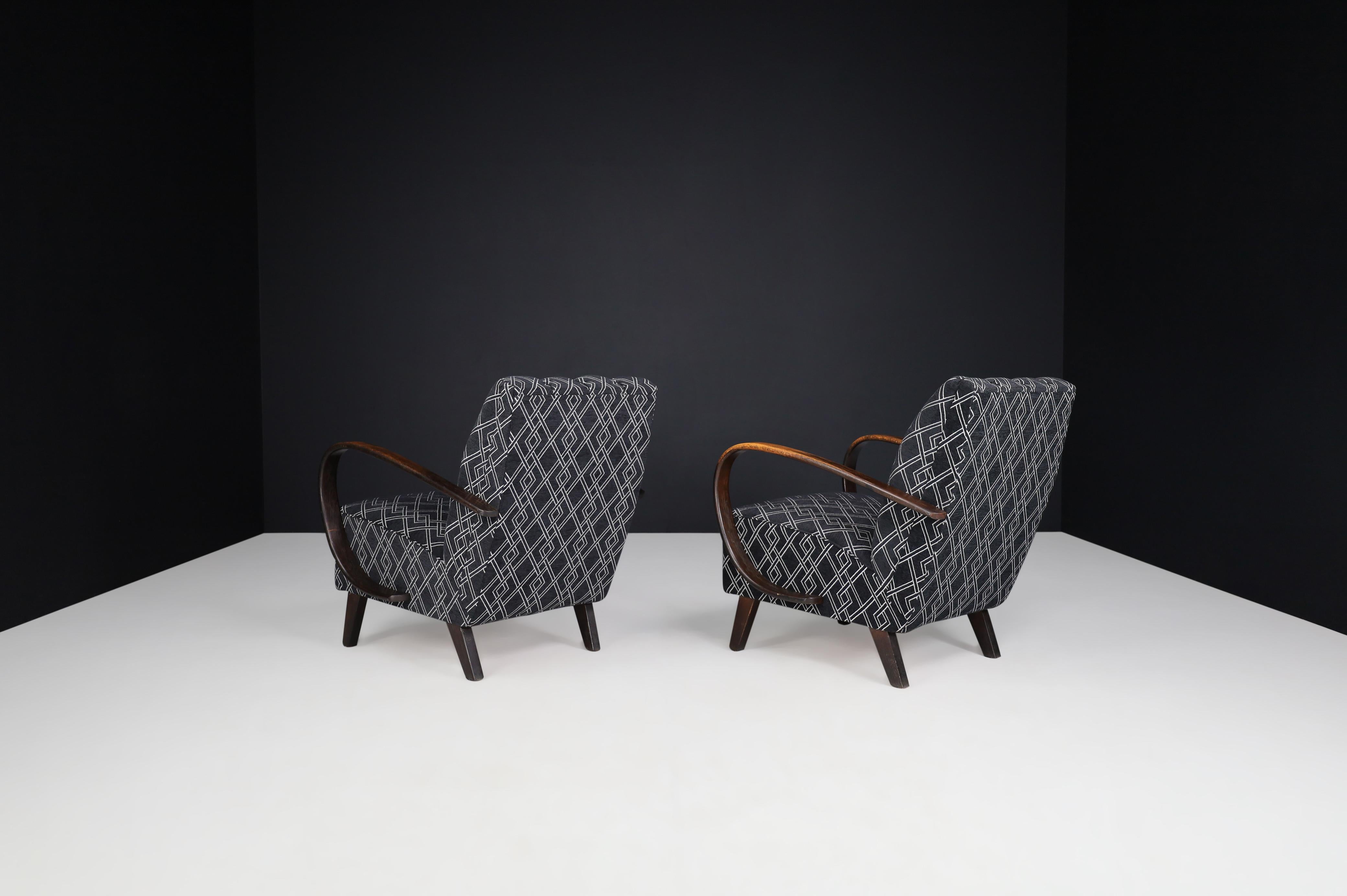 Czech Jindrich Halabala Re-Upholstered Patinated Bentwood Lounge Chairs, 1940s For Sale