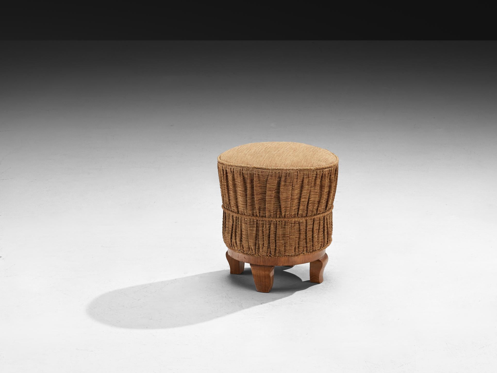 Ceco Sgabello Jindrich Halabala con tappezzeria decorativa in vendita
