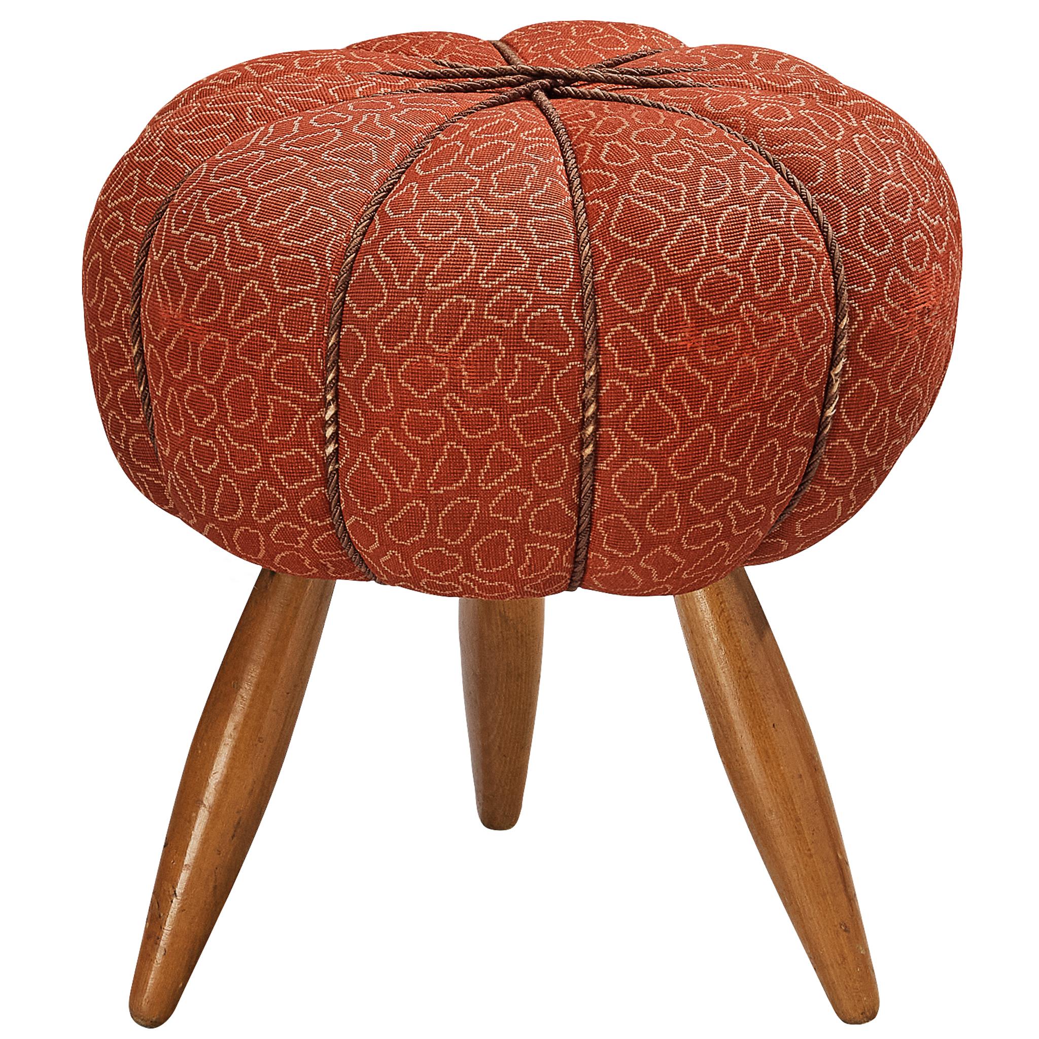 Taburete Jindrich Halabala en tapicería decorativa