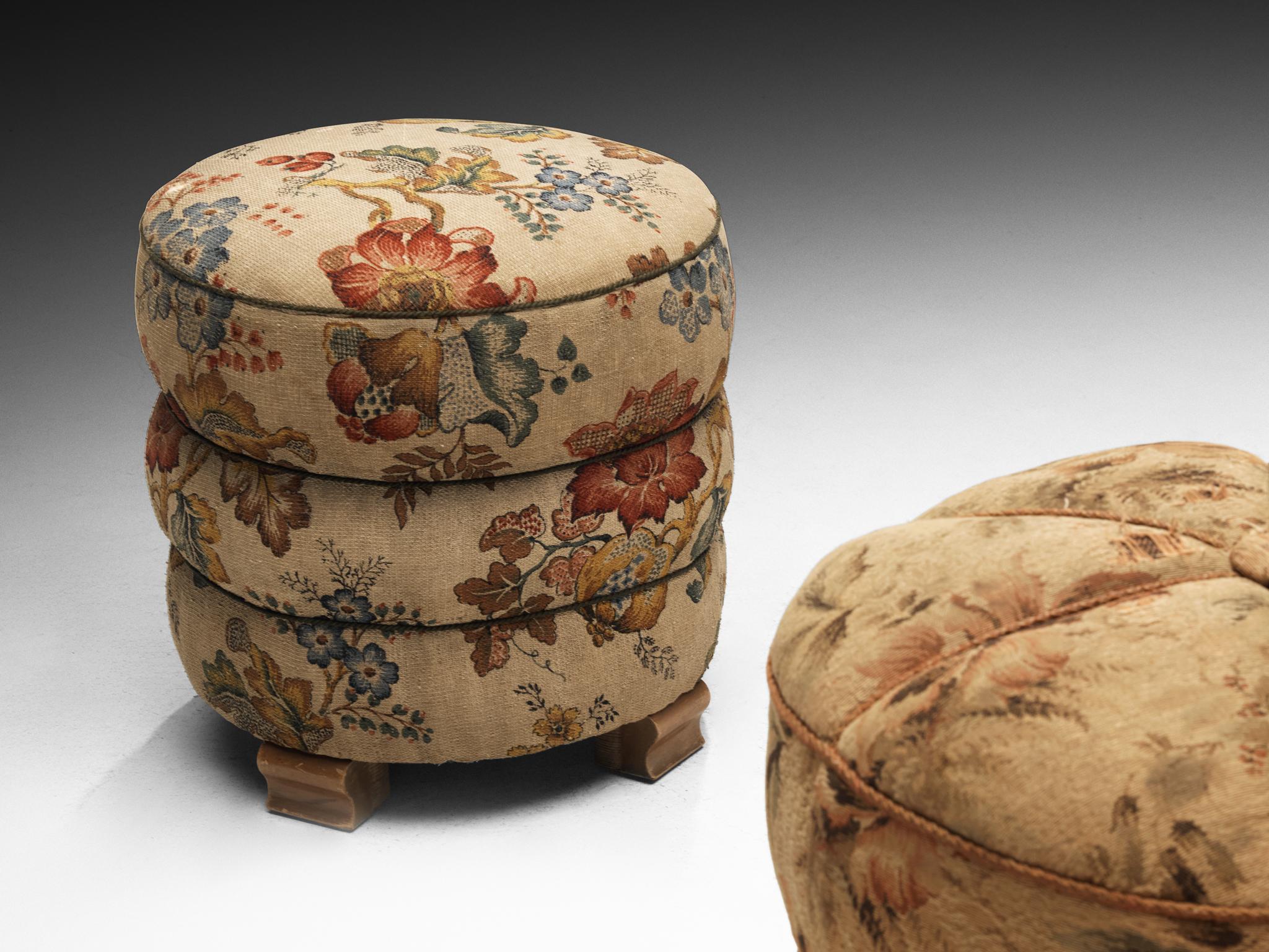 Art déco Tabourets Jindrich Halabala en tissu d'ameublement décoratif en vente