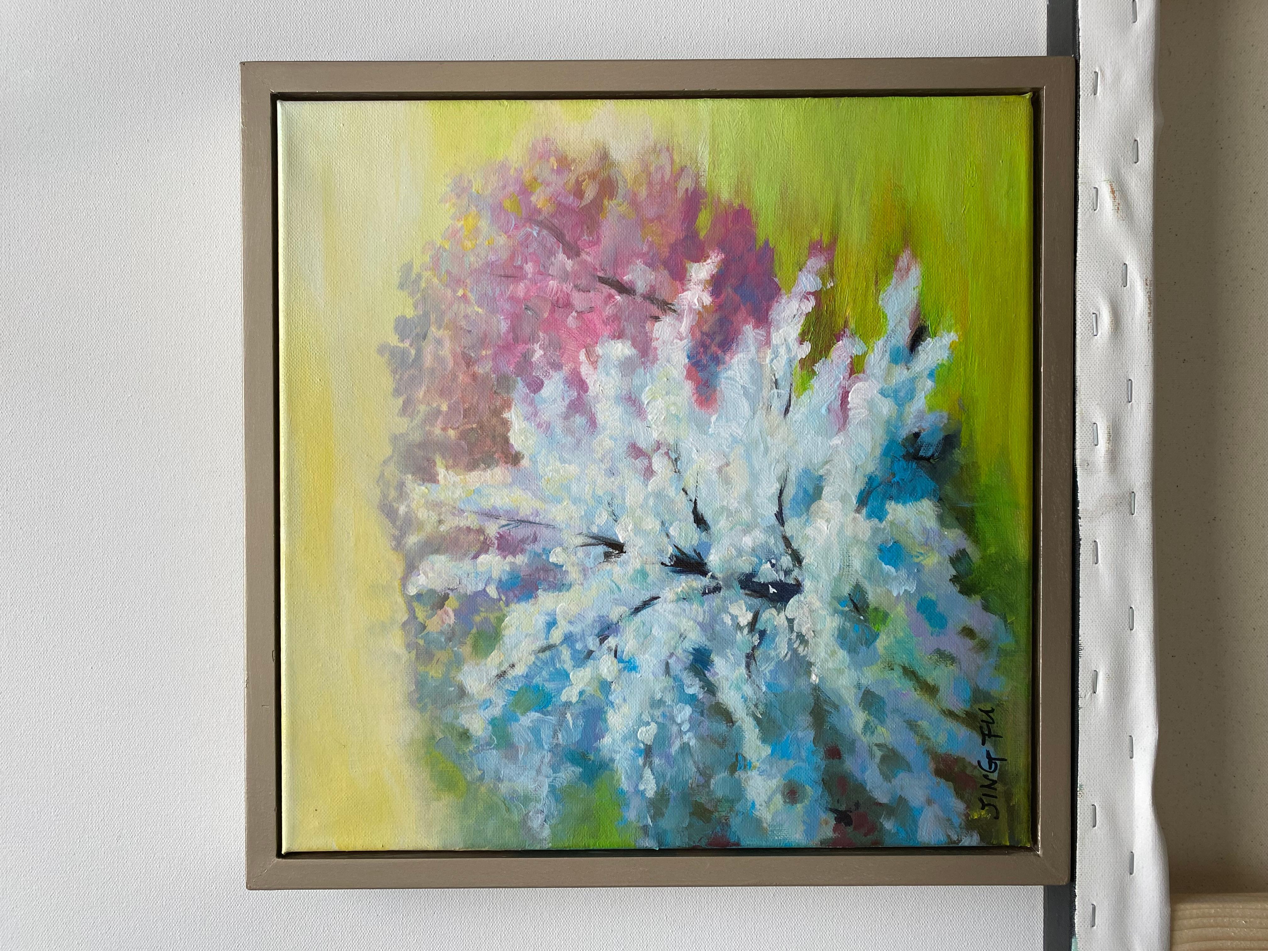 Spring Zest (arbres en fleurs fleuries et paysage bleu, rose et vert pâle) - Post-impressionnisme Painting par Jing Fu