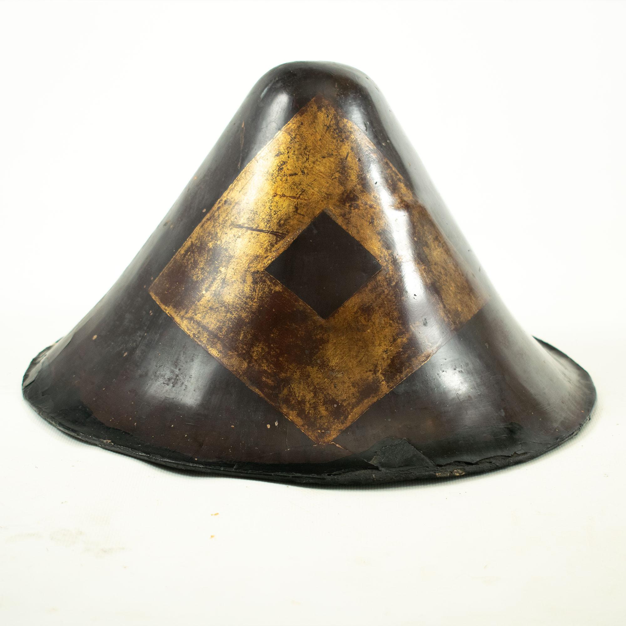 Edo JINGASA from the EDO period, conical Samurai headdress in harikake (paper mache) For Sale