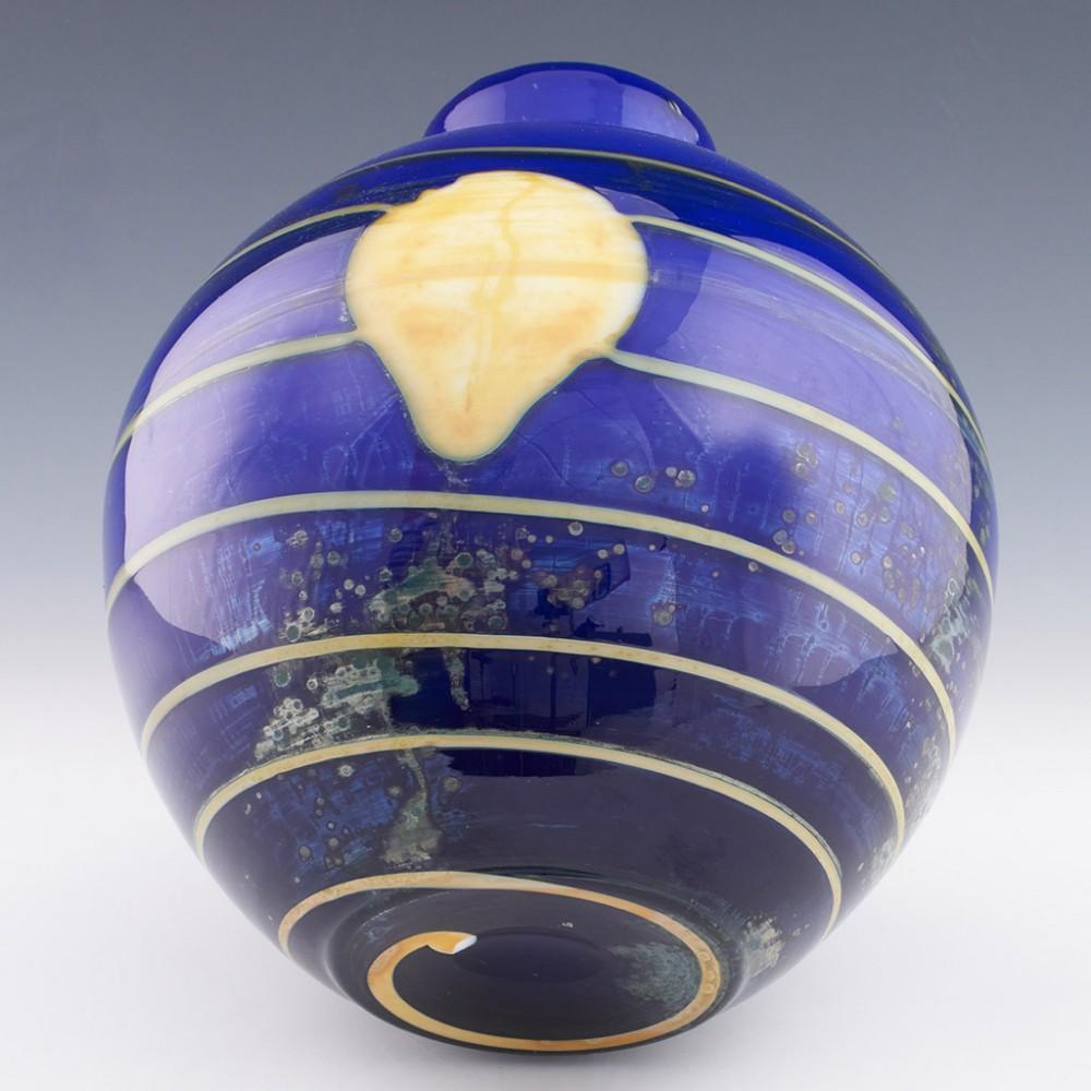 Blown Glass Jiri Suhajek Crystalex Flora Range Ball Vase Designed 1980